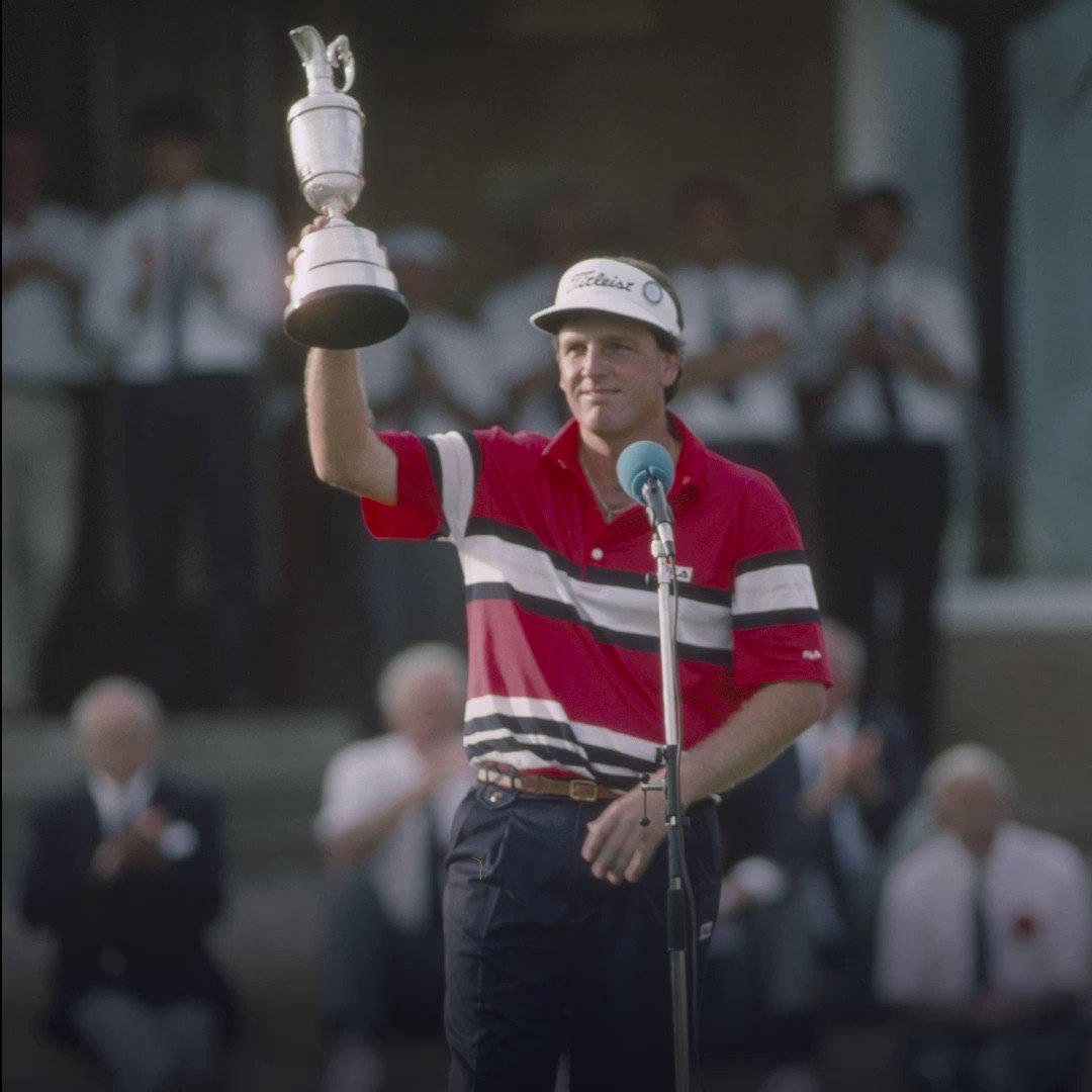 Mark Calcavecchia, red striped polo, silver trophy, SD Desktop Wallpaper