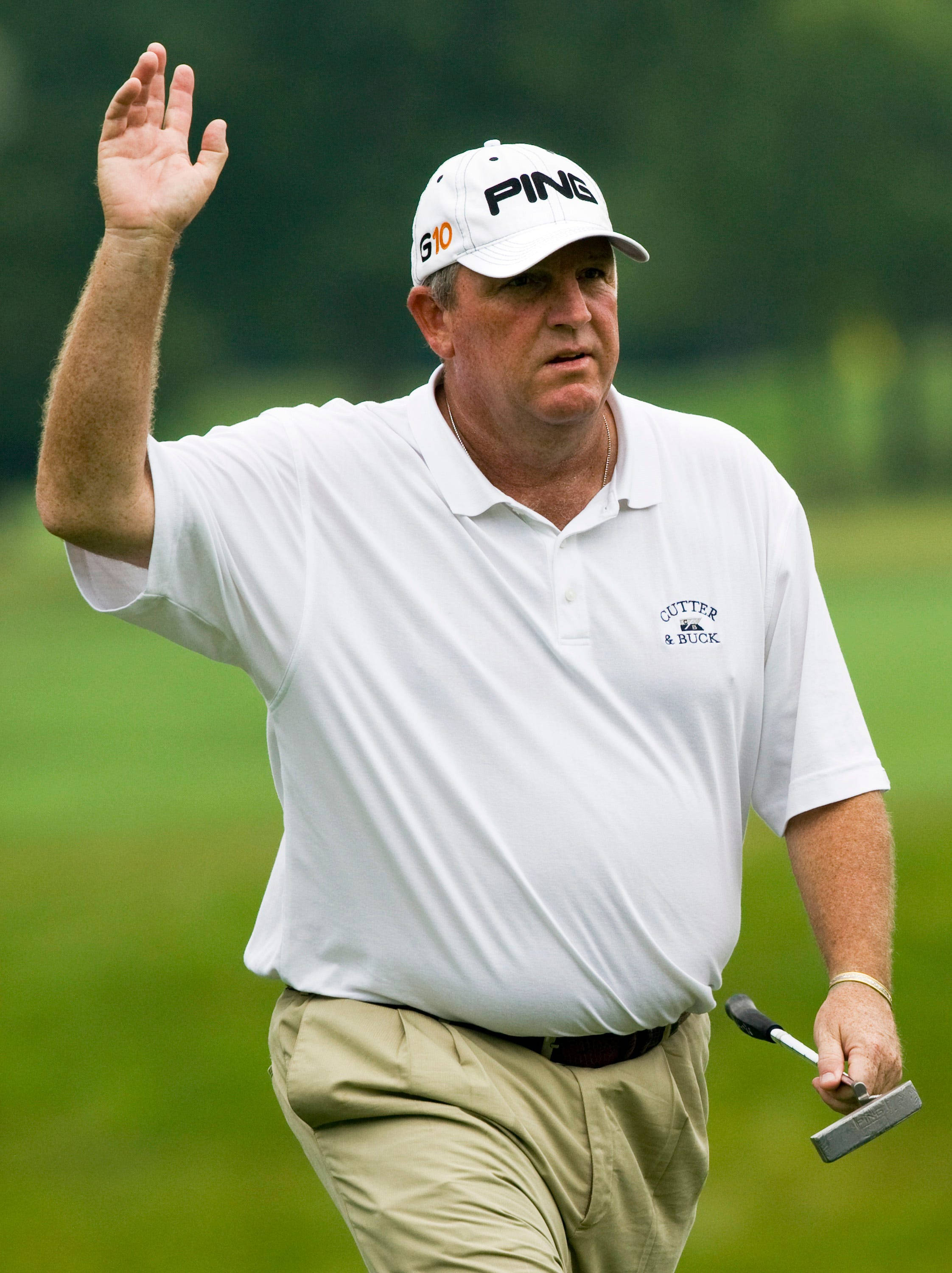 Mark Calcavecchia, white polo, cap, 2K Phone Wallpaper