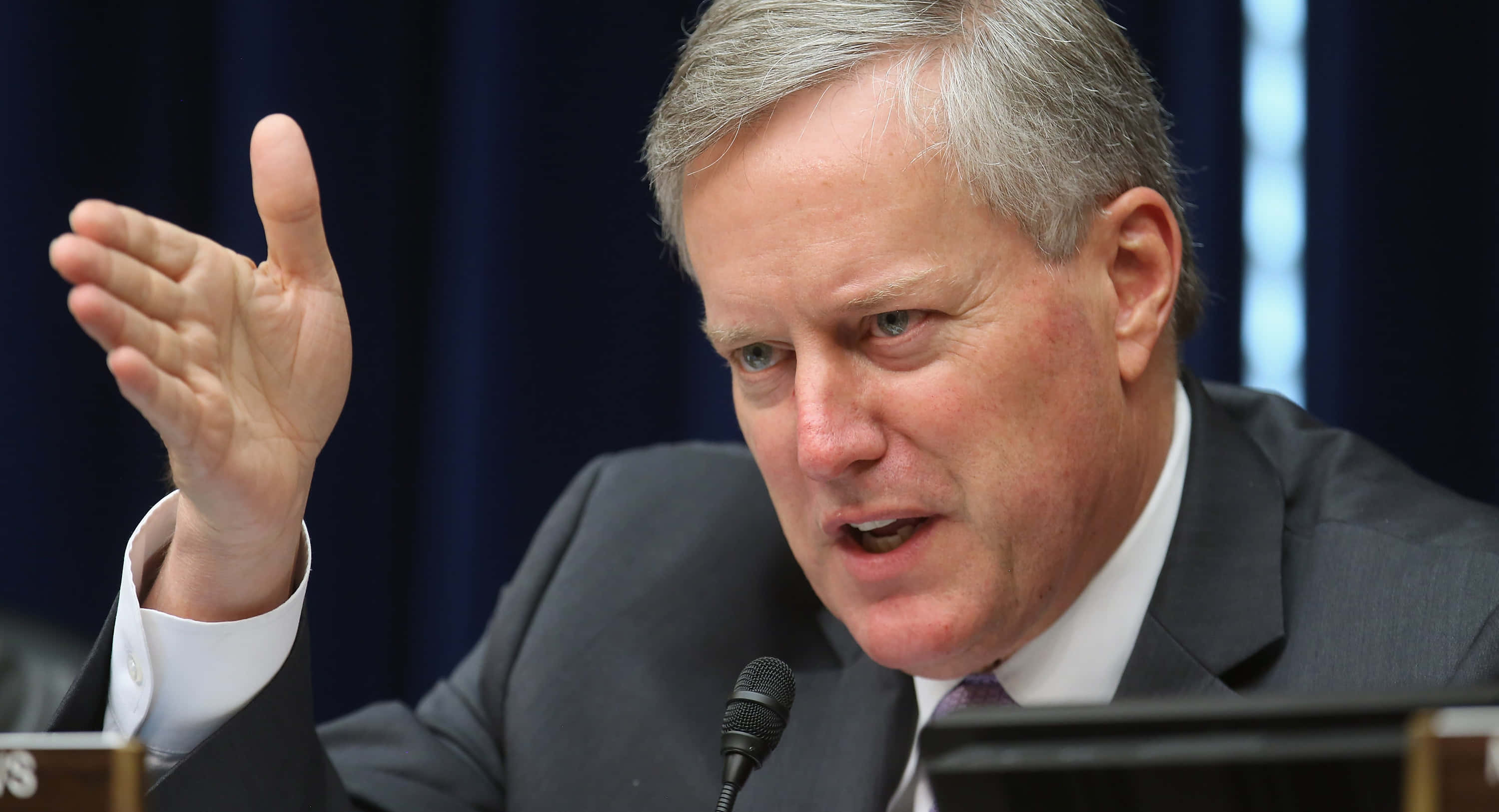 Mark Meadows, suit, microphone, 2K Desktop Wallpaper