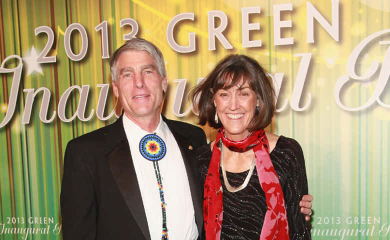 Mark Udall, 2013 Green Inaugural Ball, golden striped backdrop, SD Desktop Wallpaper