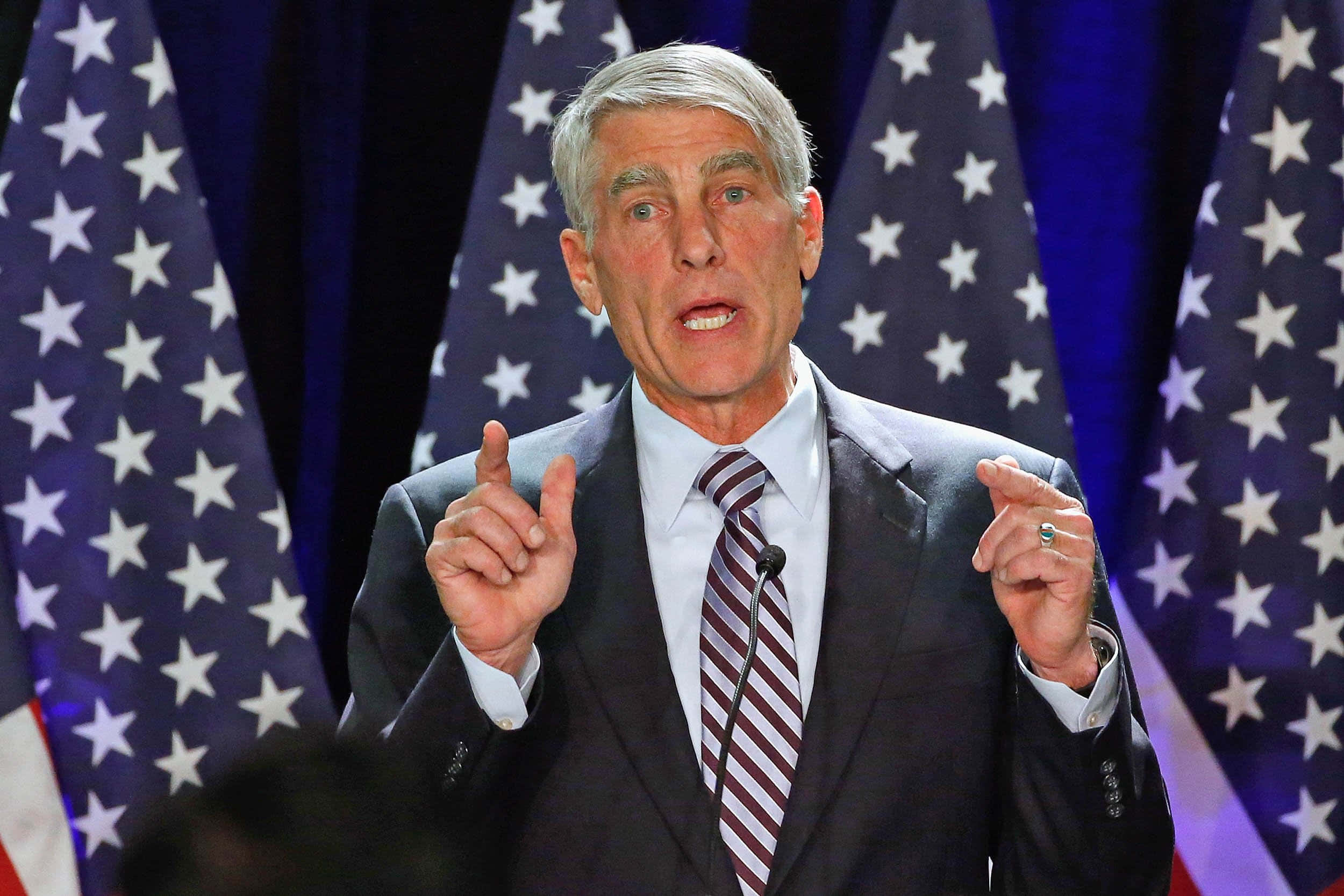 Mark Udall, suit, podium, Full HD Desktop Wallpaper