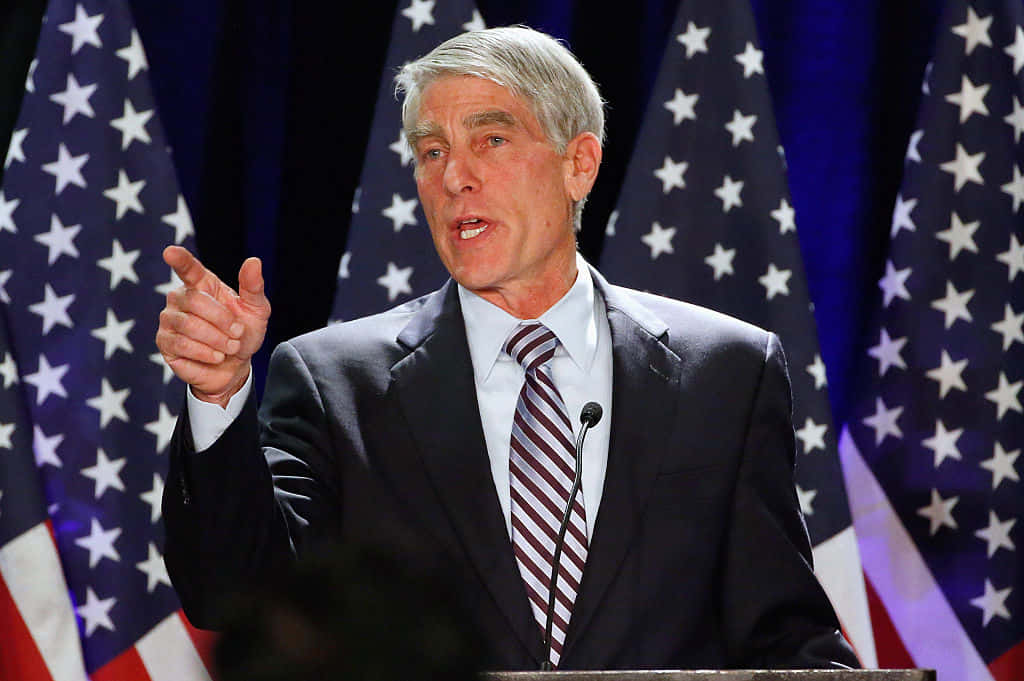 Mark Udall, dark suit, striped tie, SD Desktop Wallpaper
