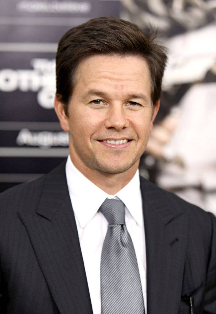 Mark Wahlberg, pinstripe suit, movie premiere event, SD Phone Wallpaper