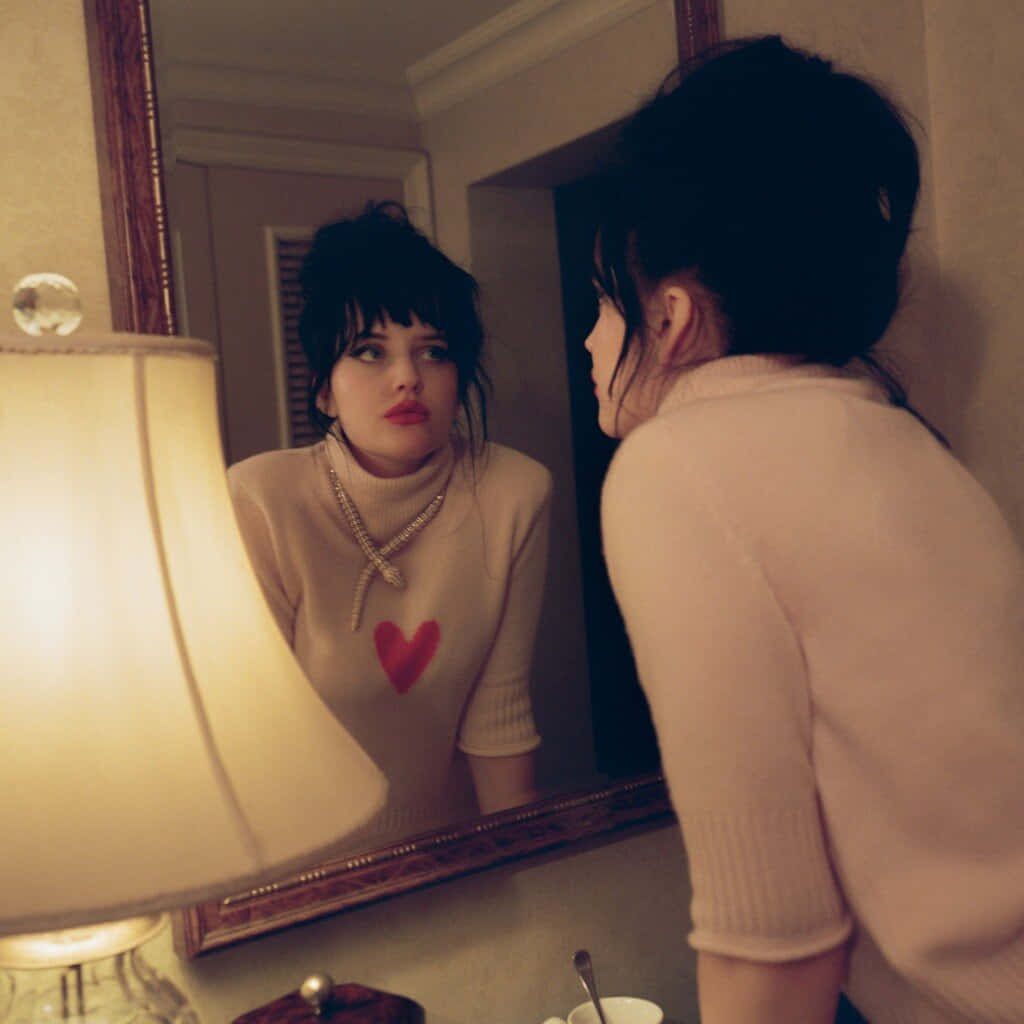 Markella Kavenagh, beige sweater, red heart, SD Desktop Wallpaper