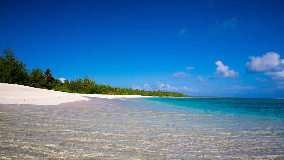 Marshall Islands, white sand beach, turquoise waters, SD Desktop Wallpaper