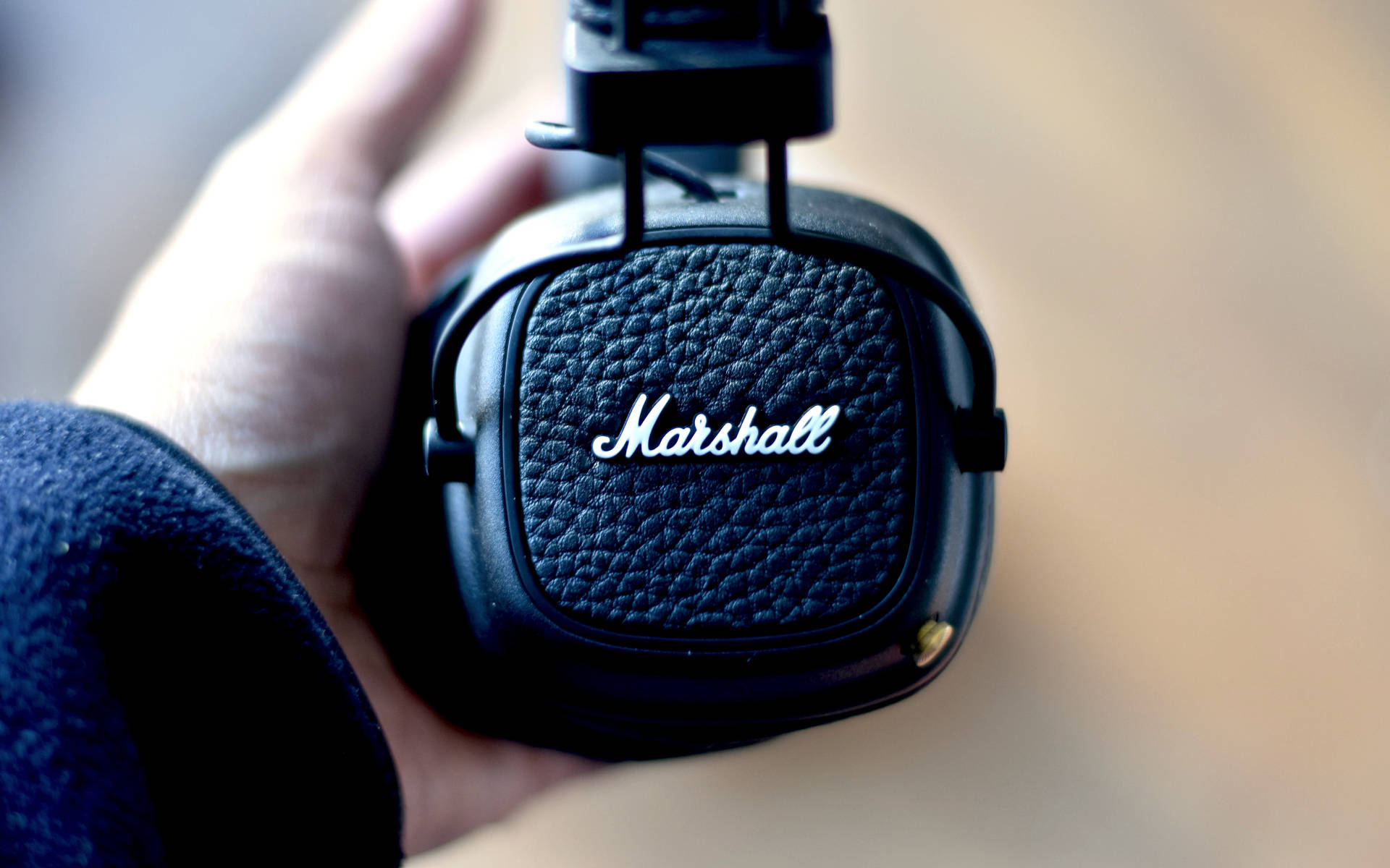 Marshall, black, over-ear headphone, Full HD Desktop Wallpaper