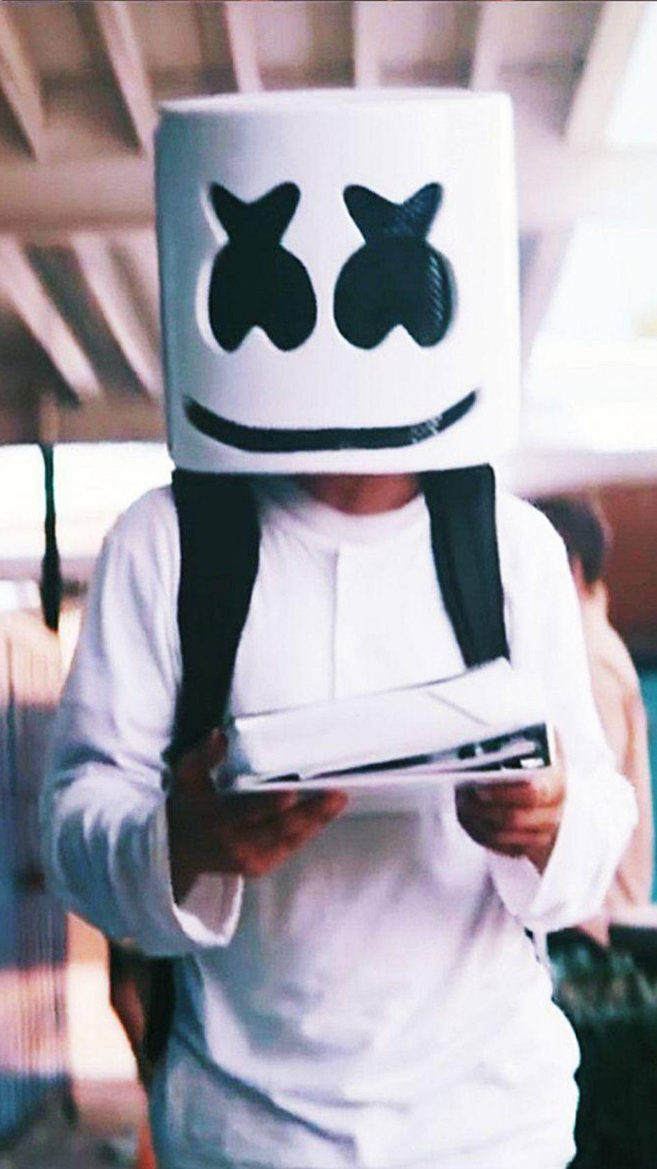 Marshmallow Dj, white marshmallow costume, black eyes, HD Phone Wallpaper