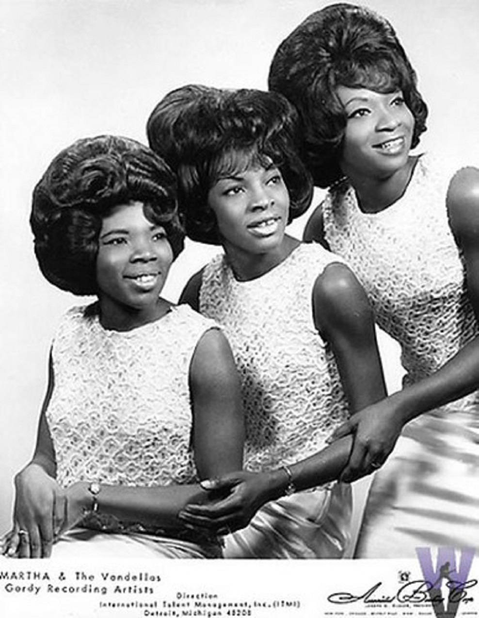 Martha And The Vandellas, bouffant hairstyles, lace dresses, SD Phone Wallpaper