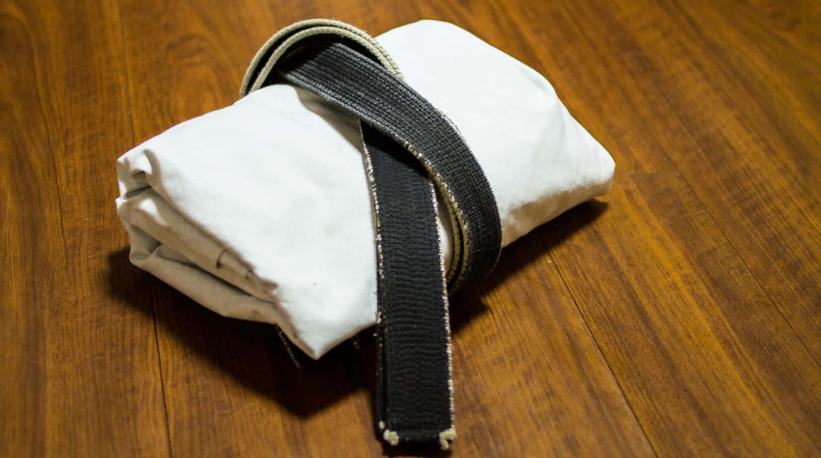 martial arts uniform, white martial arts uniform, black belt, HD Desktop Wallpaper