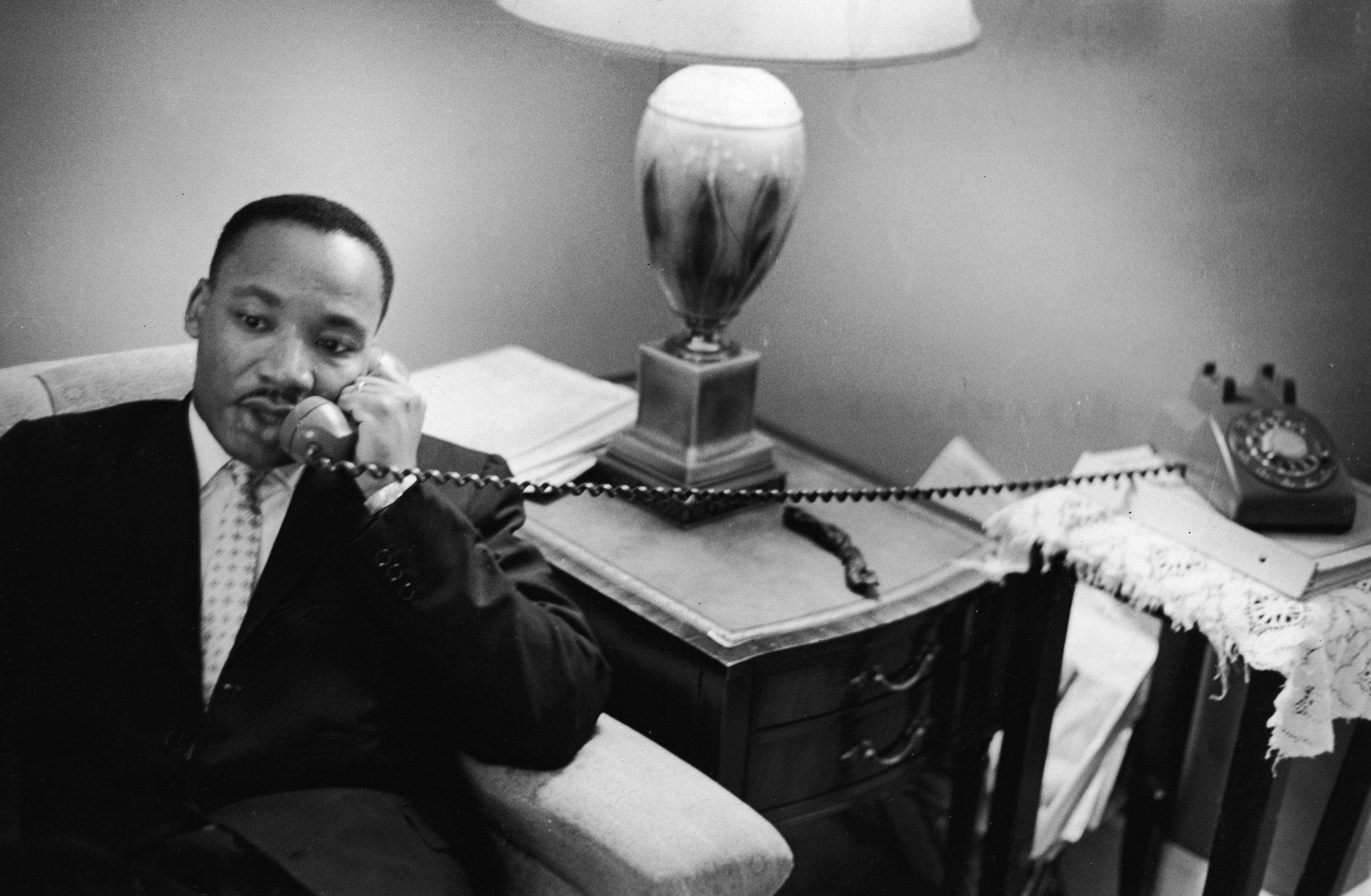 Martin Luther King Jr., vintage telephone, rotary phone, Full HD Desktop Wallpaper