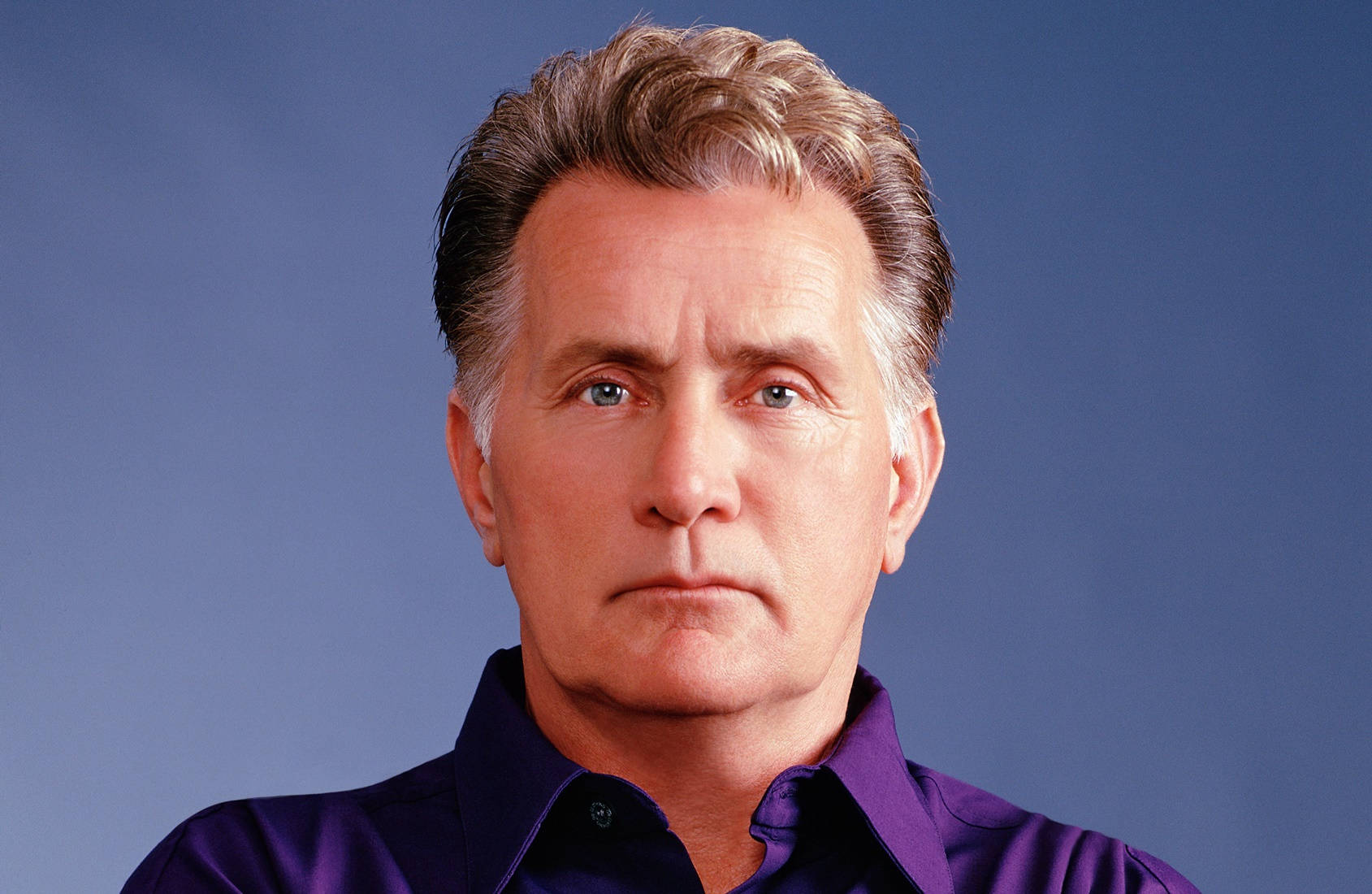 Martin Sheen, purple shirt, solid blue background, HD Desktop Wallpaper