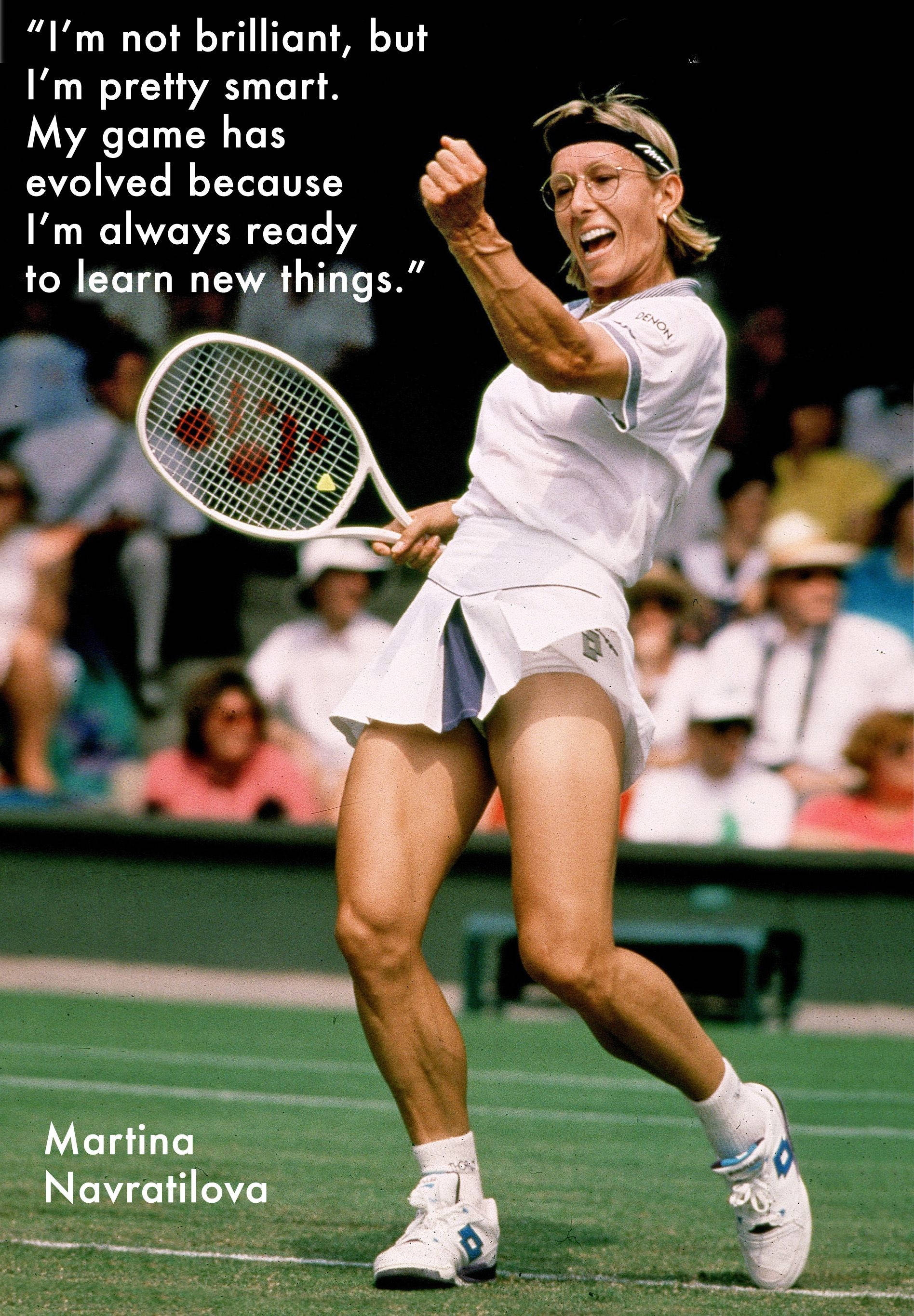Martina Navratilova, tennis racket, green court, 2K Phone Wallpaper