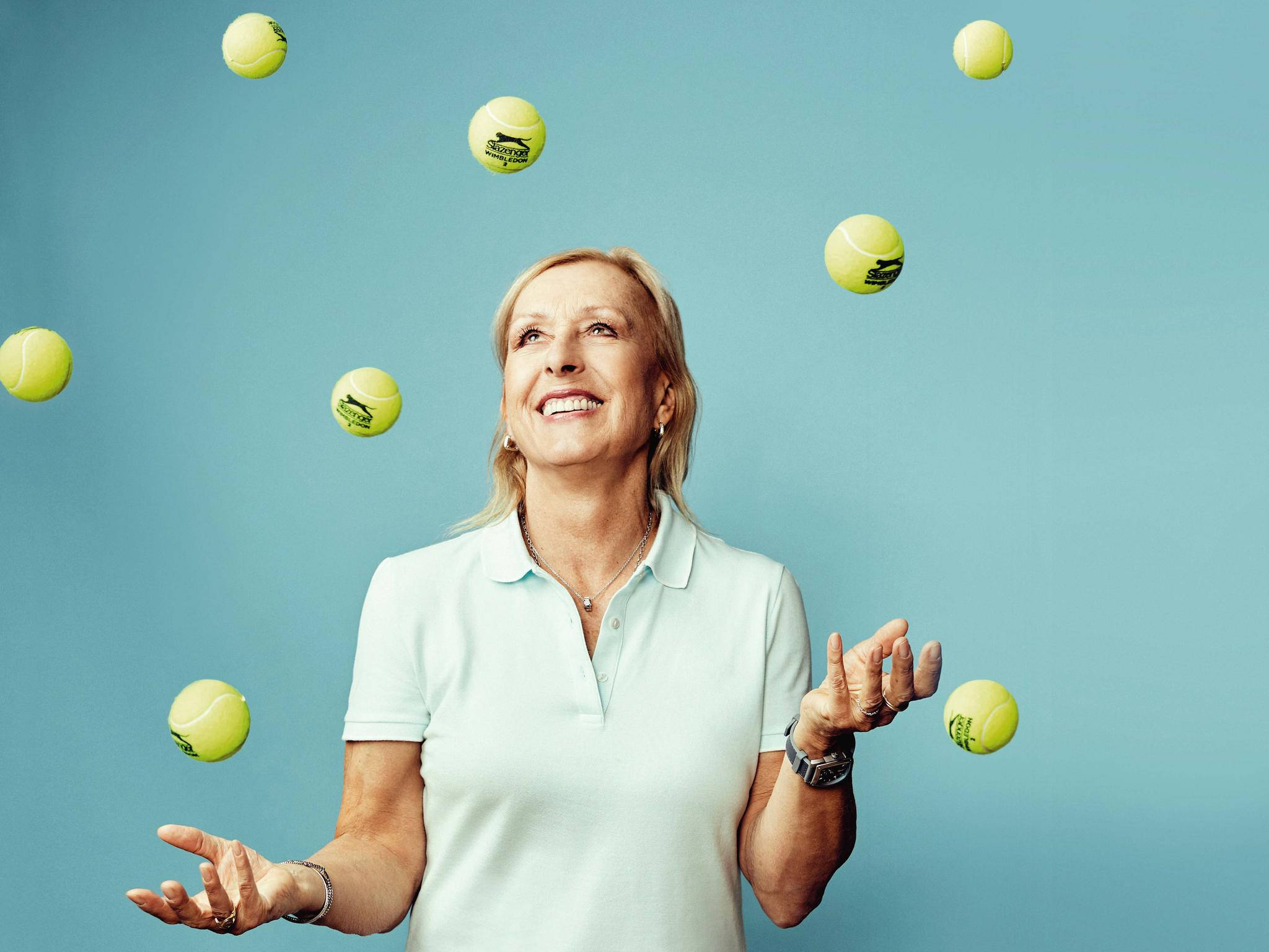 Martina Navratilova, light polo shirt, bright yellow tennis balls, Full HD Desktop Wallpaper