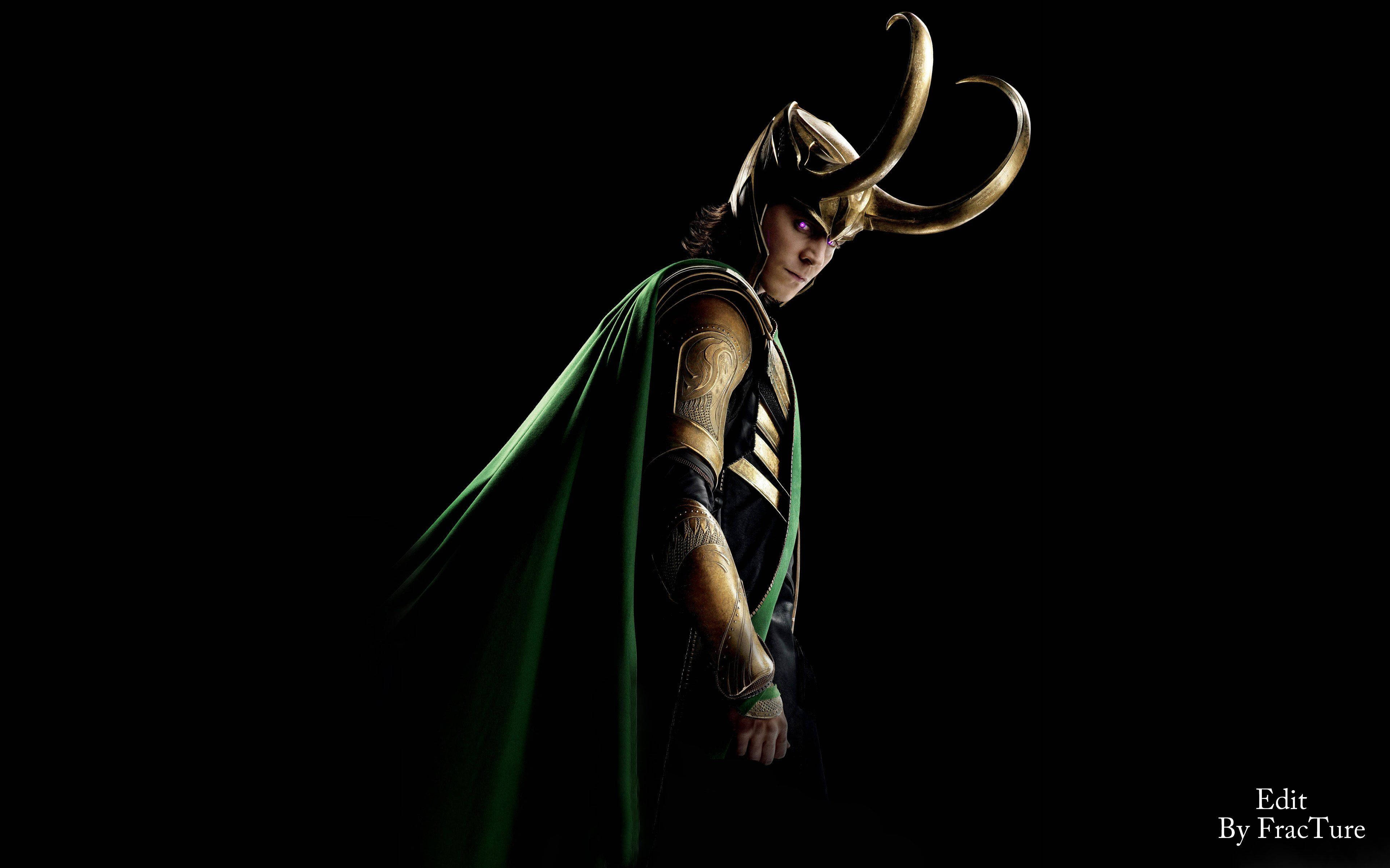 Loki, horned helmet, green cape, 4K Desktop Wallpaper