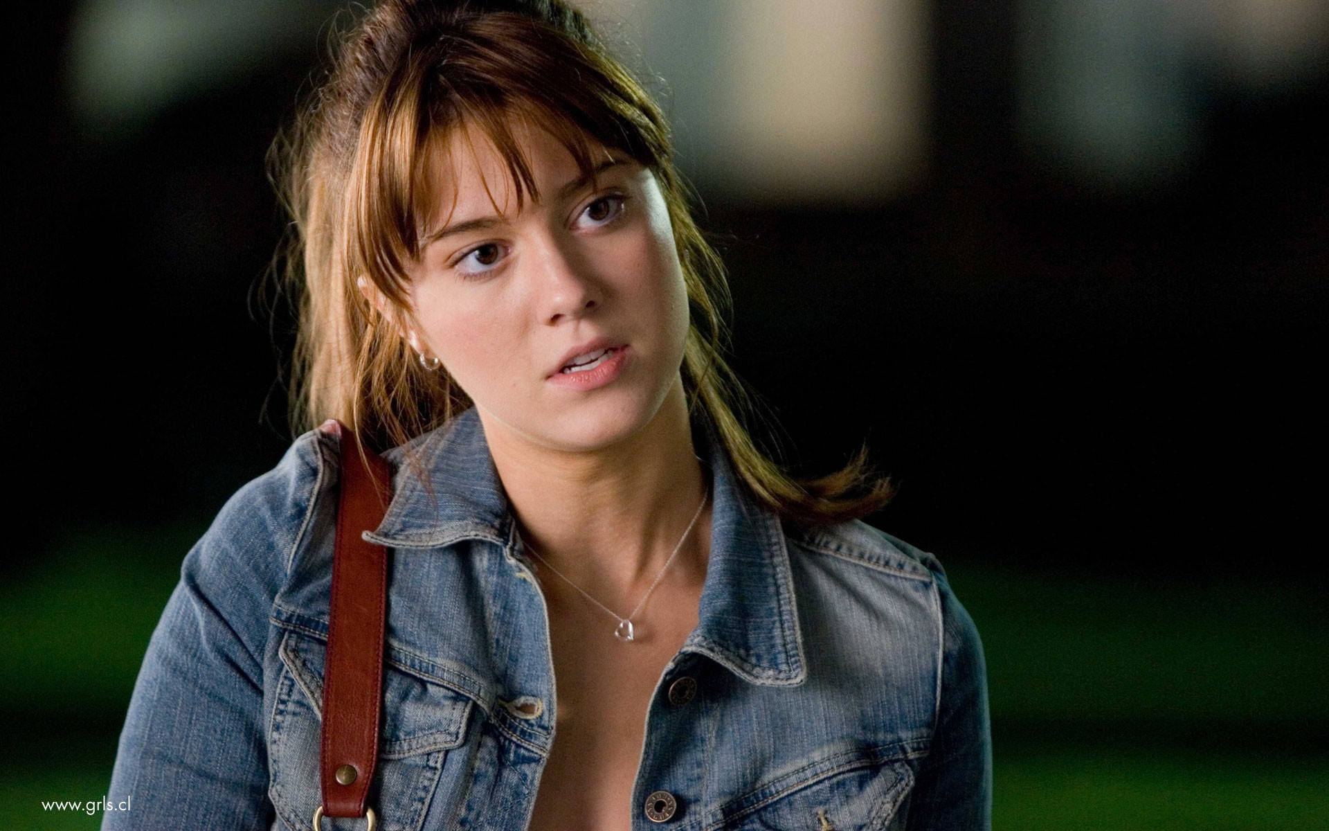 Mary Elizabeth Winstead, denim jacket, tousled hair, Full HD Desktop Wallpaper
