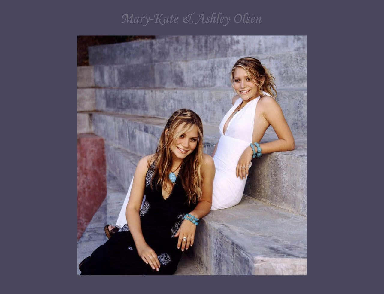 Mary Kate Olsen, white wallpaper, stone steps, SD Desktop Wallpaper