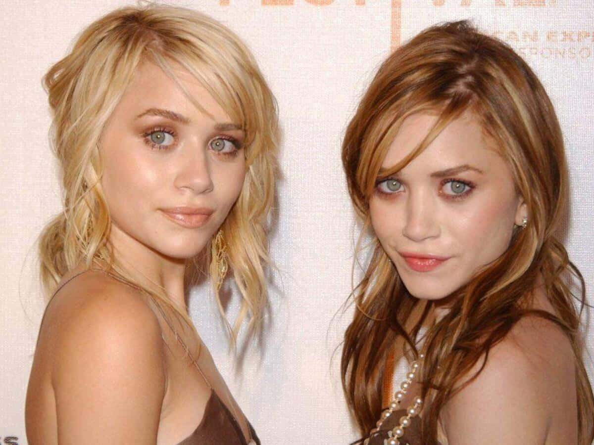 Mary Kate Olsen, twin sisters, striking blue eyes, SD Desktop Wallpaper