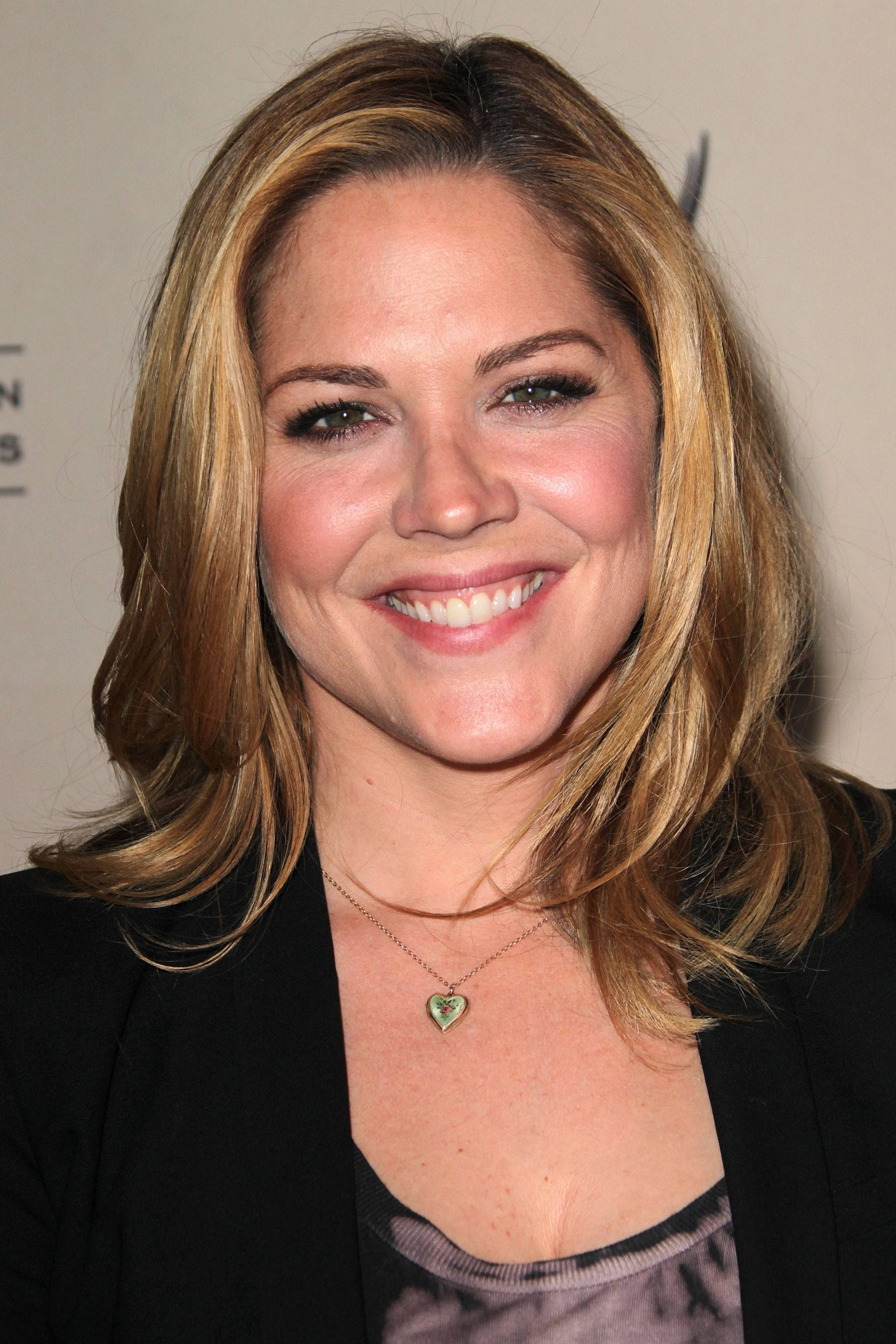 Mary McCormack, straight hair, blonde hair, 2K Phone Wallpaper