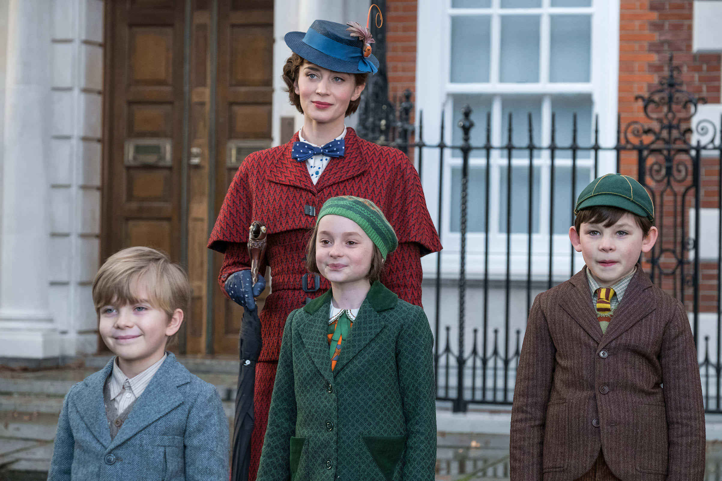 Mary Poppins Returns, red coat, blue hat, Full HD Desktop Wallpaper