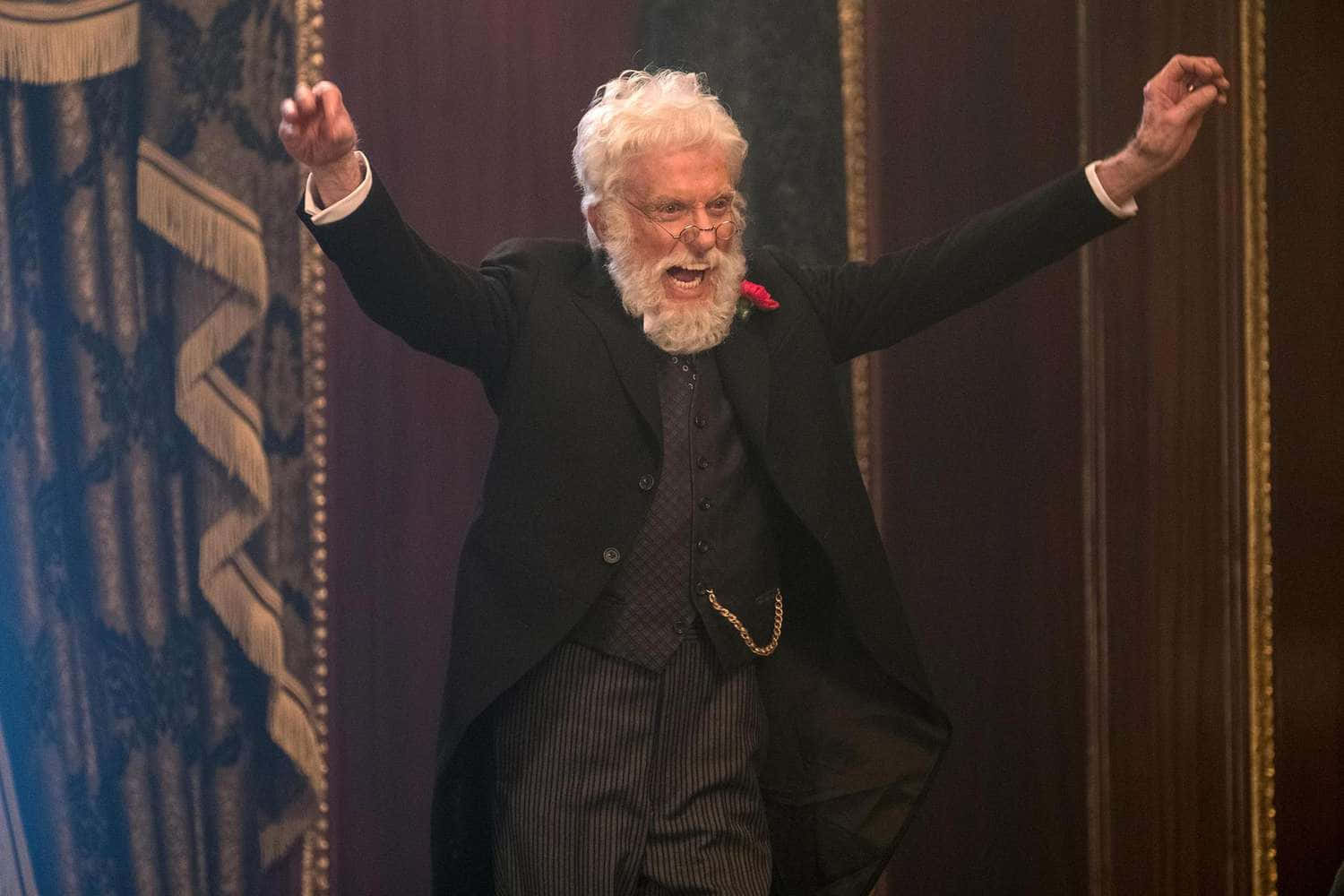 Mary Poppins Returns, black suit, white hair, HD Desktop Wallpaper