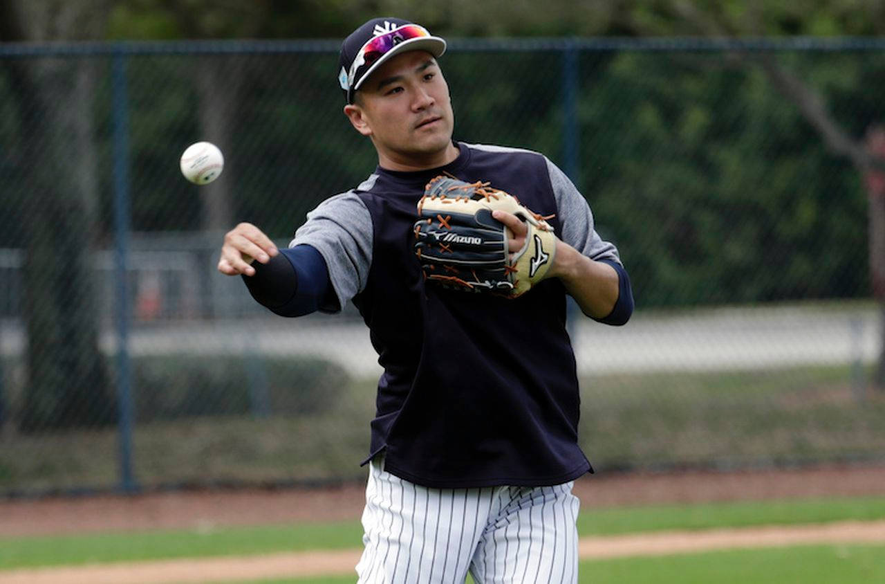 Masahiro Tanaka, pinstripe uniform, chain-link fence, HD Desktop Wallpaper