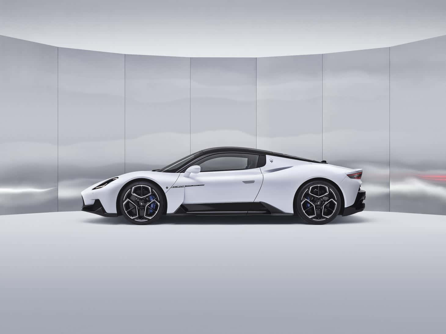 Maserati MC20, white, black accents, HD Desktop Wallpaper