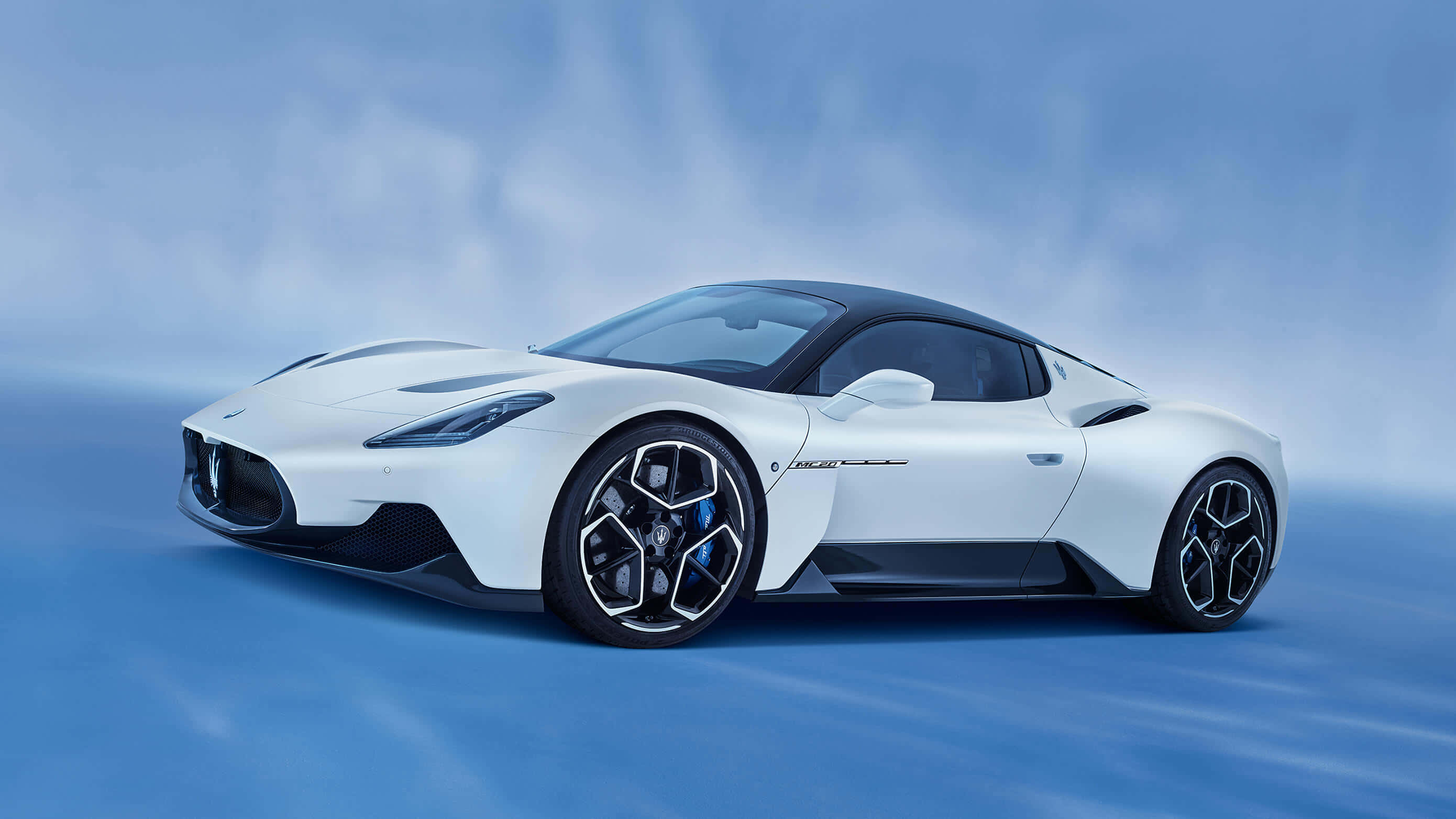 Maserati MC20, sleek white, smooth blue surface, 2K Desktop Wallpaper