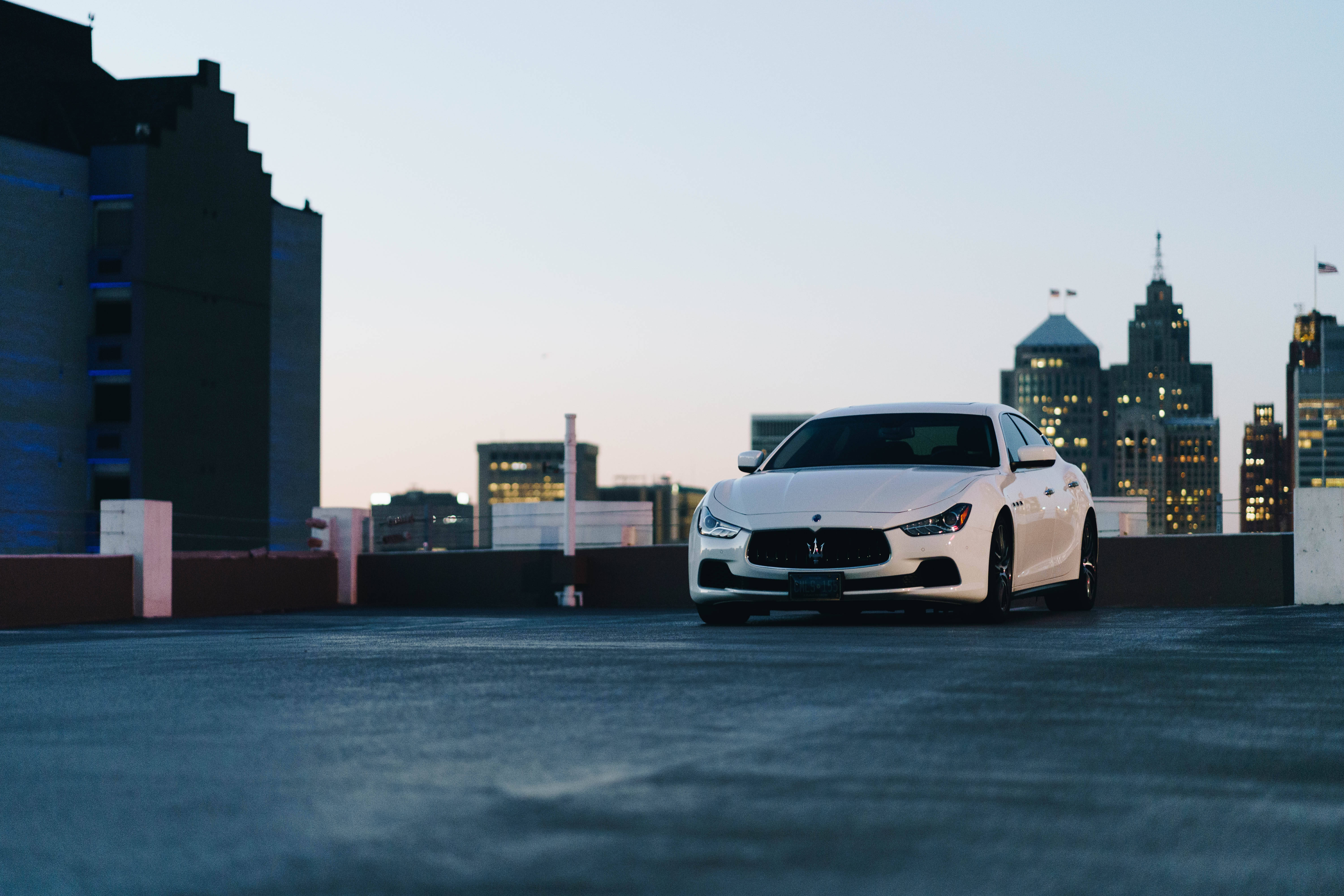 White Maserati, rooftop, city skyline, 5K Desktop Wallpaper