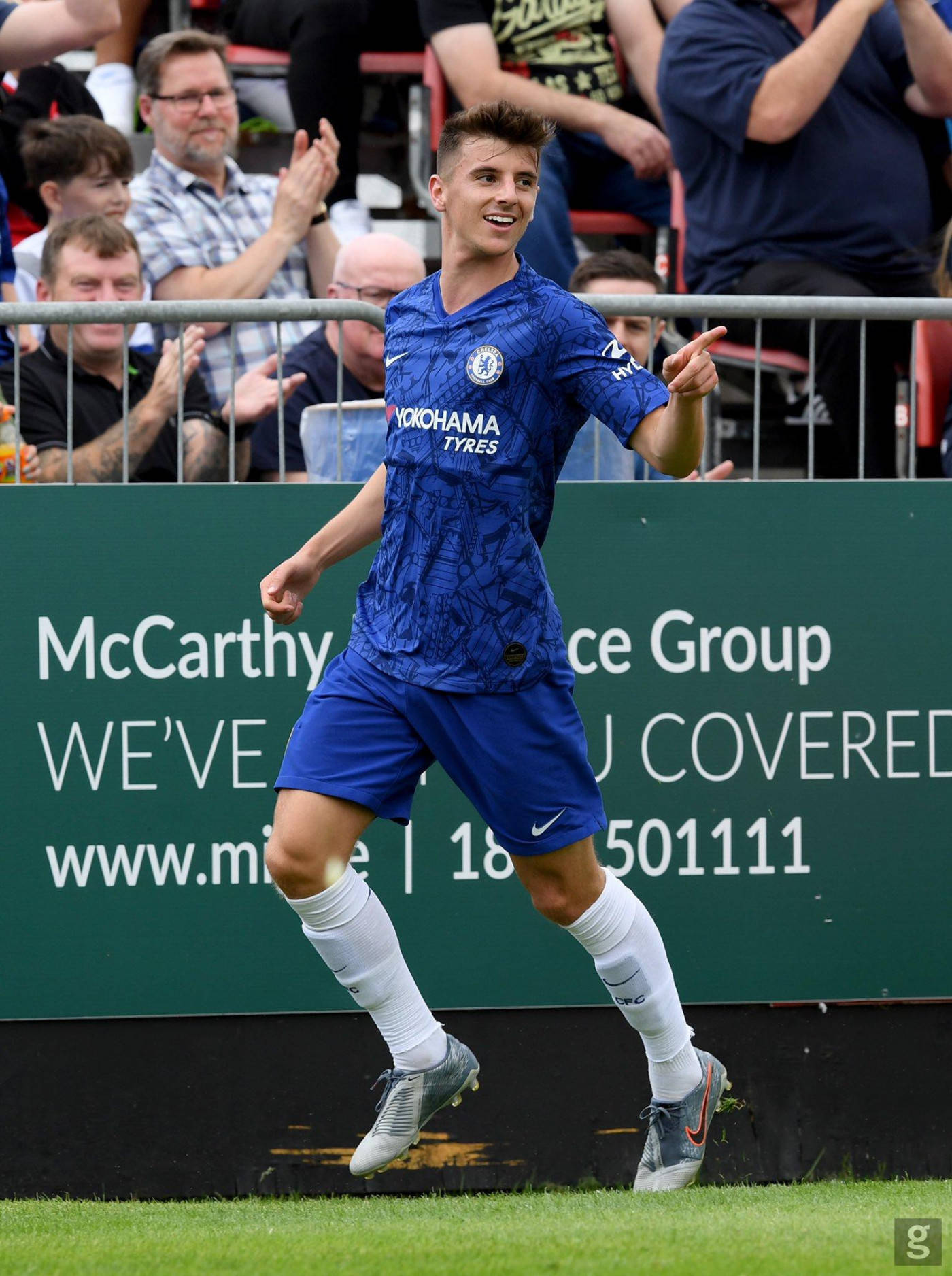 Mason Mount, blue kit, grass pitch, HD Phone Wallpaper