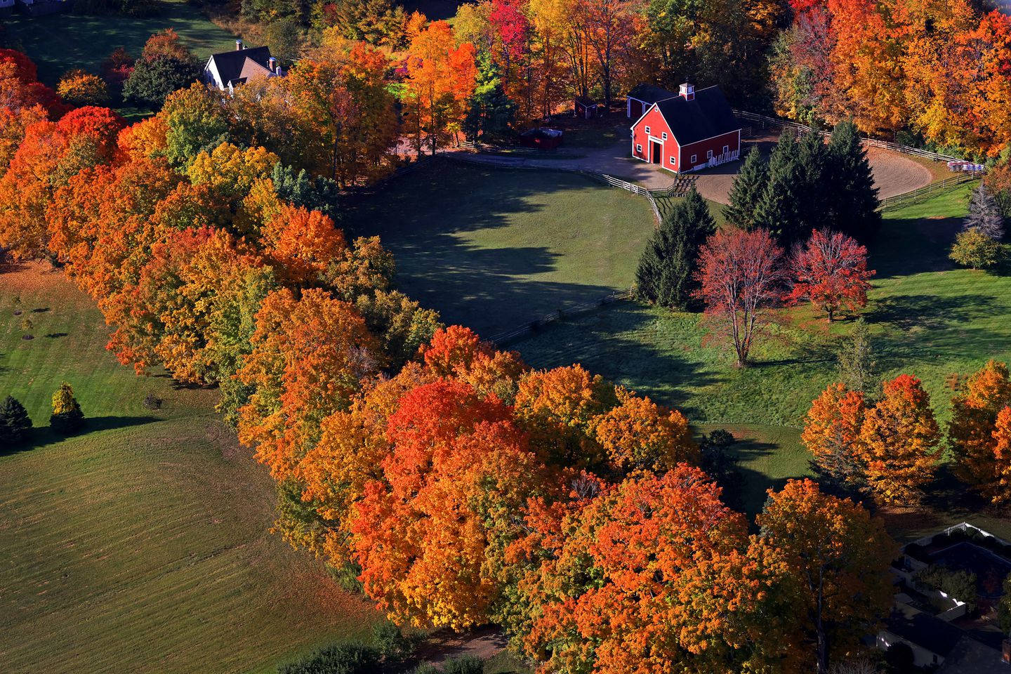 Massachusetts, red barn, autumn forest, HD Desktop Wallpaper