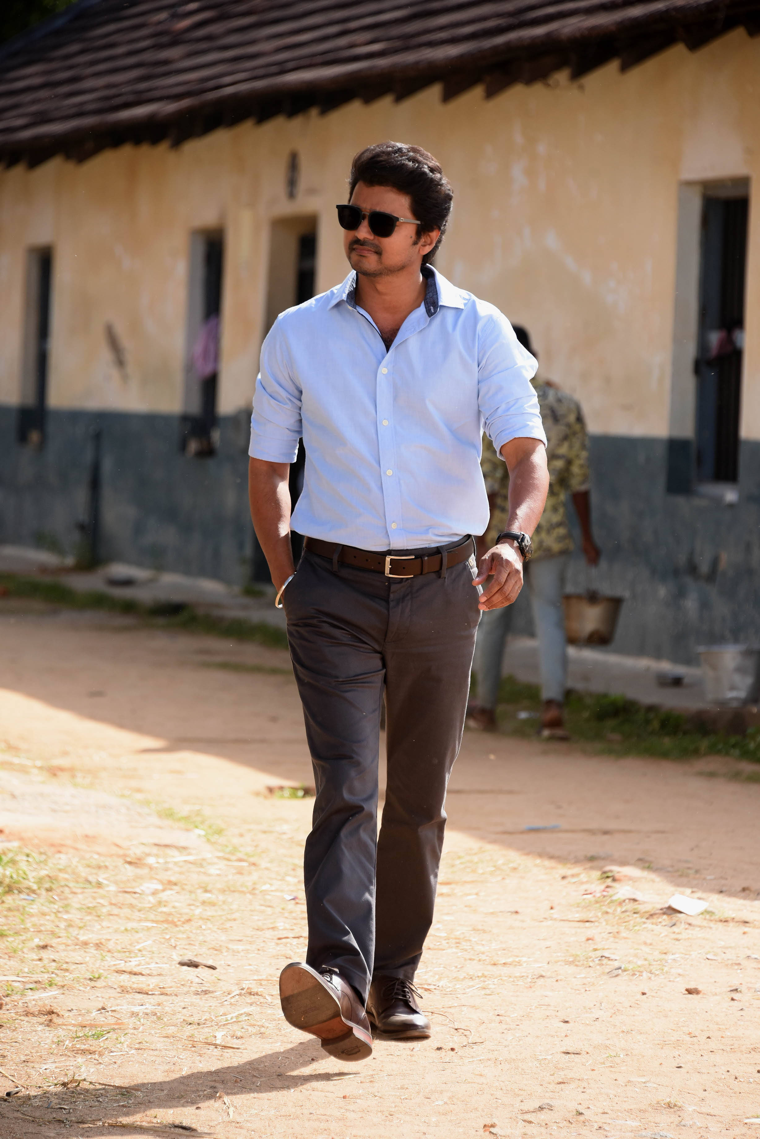 Master Vijay HD, light blue shirt, dark pants, 2K Phone Wallpaper