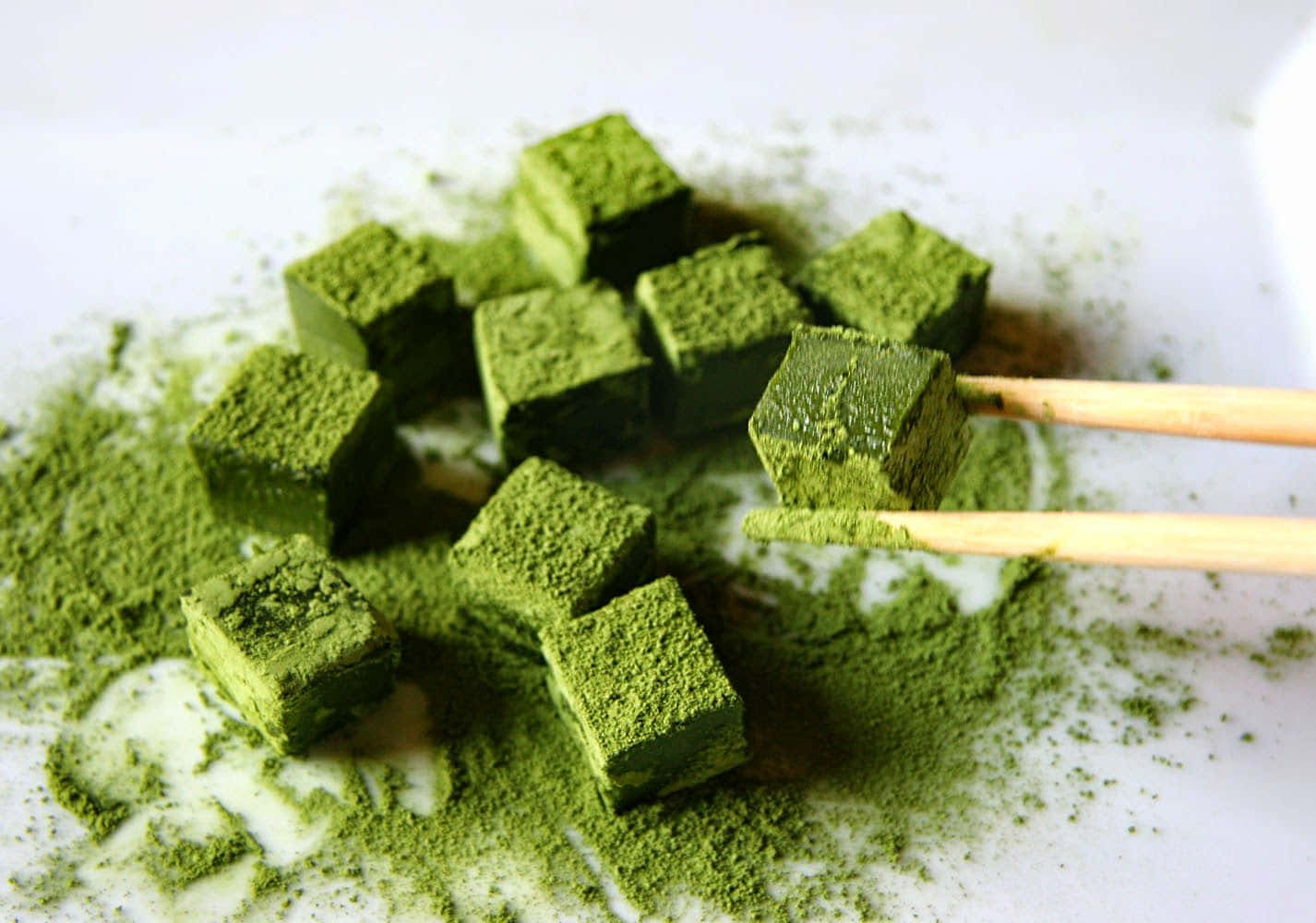 matcha, vibrant green, dusted with powder, HD Desktop Wallpaper