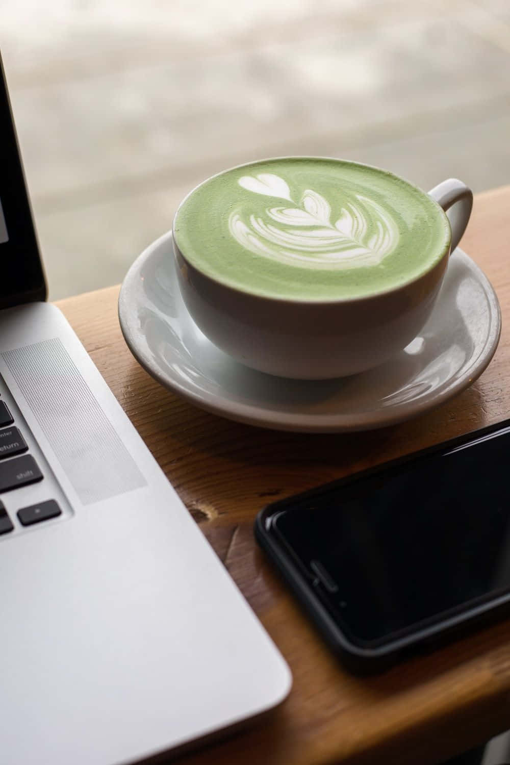 matcha latte, heart latte art, laptop, HD Phone Wallpaper