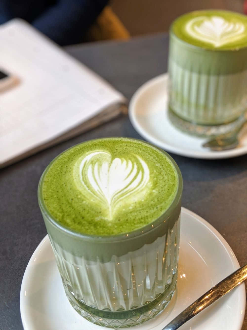 matcha latte, vibrant green, heart-shaped foam art, HD Phone Wallpaper