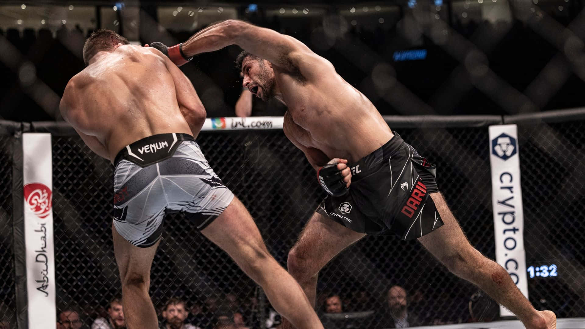 Mateusz Gamrot, MMA match, dimly lit octagon, Full HD Desktop Wallpaper