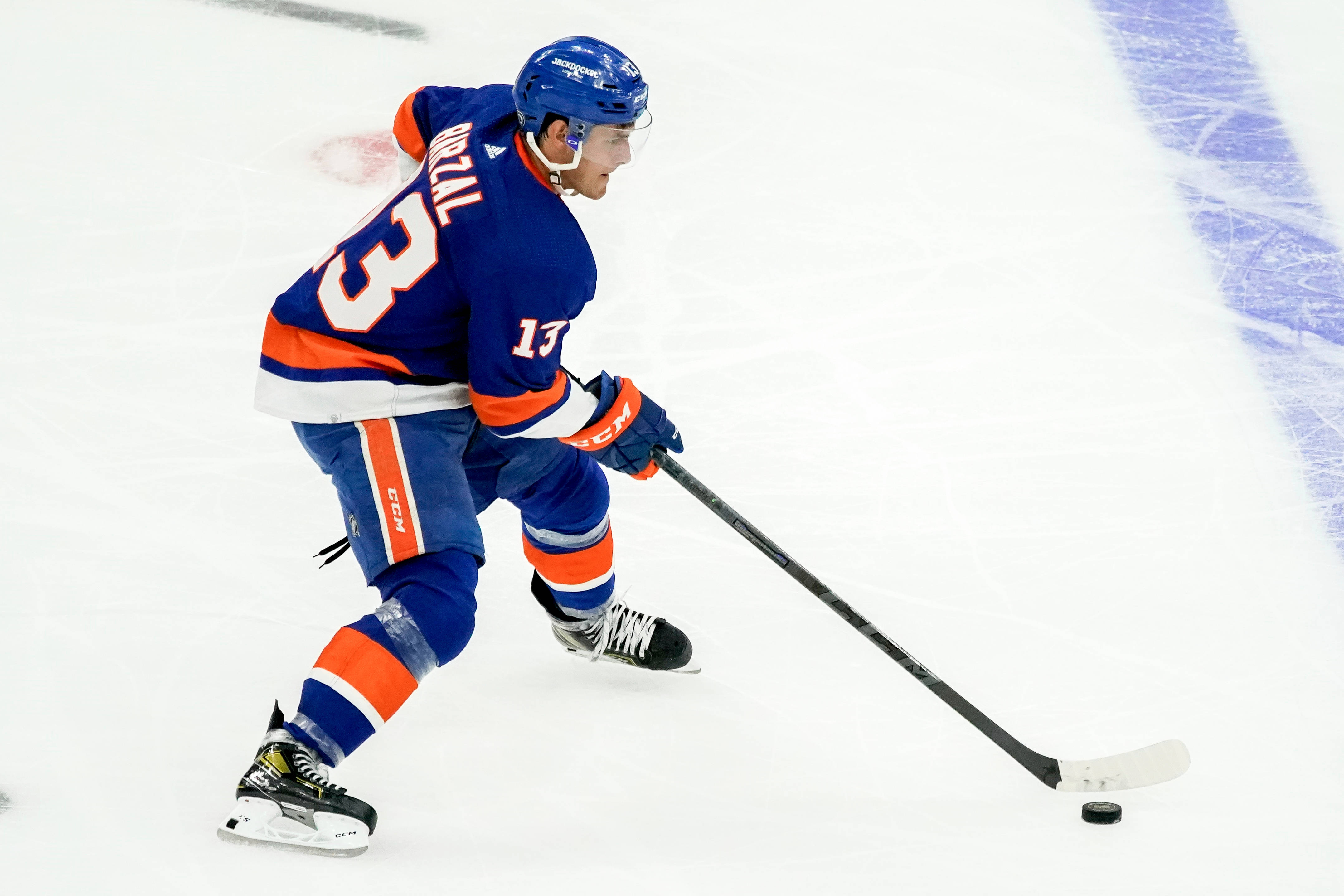 Mathew Barzal, blue and orange gear, bright ice rink, 4K Desktop Wallpaper