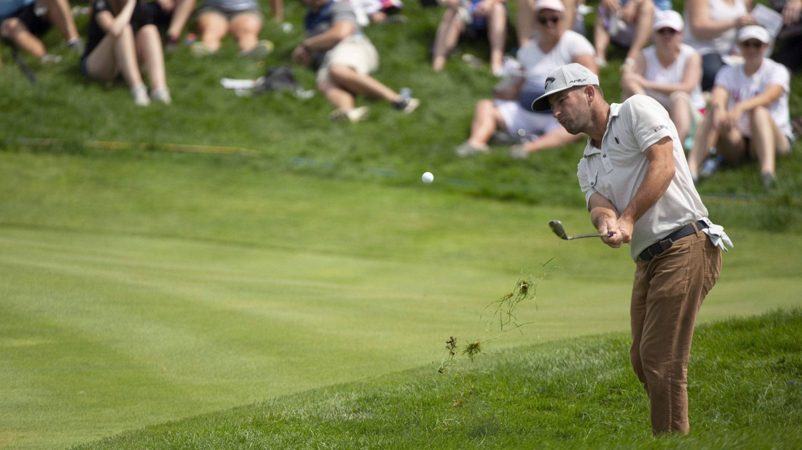 Matt Every, golf swing, lush green fairway, 2K Desktop Wallpaper
