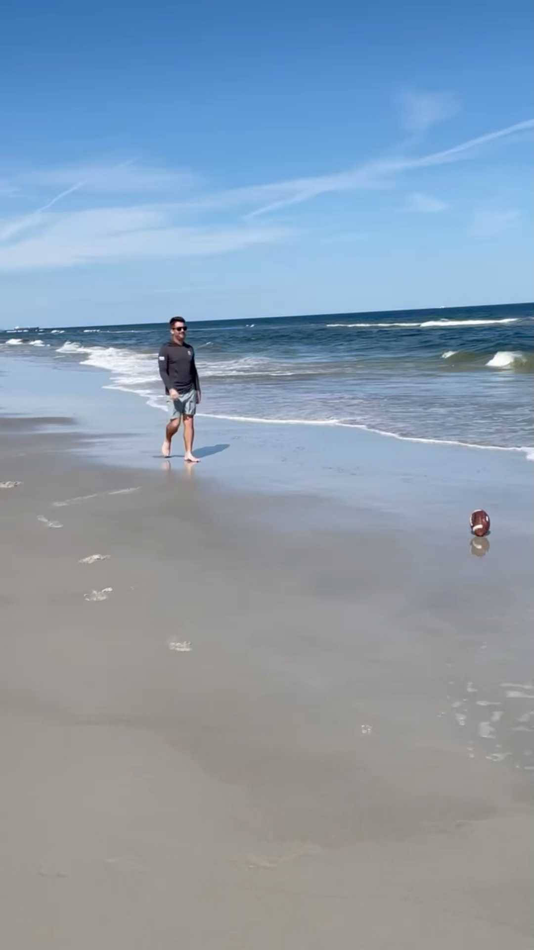 Matt Every, beach, wet sand, Full HD Phone Wallpaper