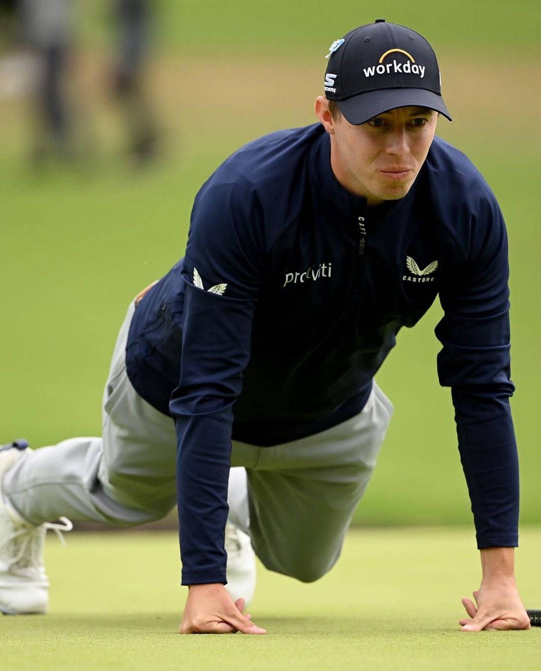 Matt Fitzpatrick, navy gear, vibrant green turf, HD Phone Wallpaper