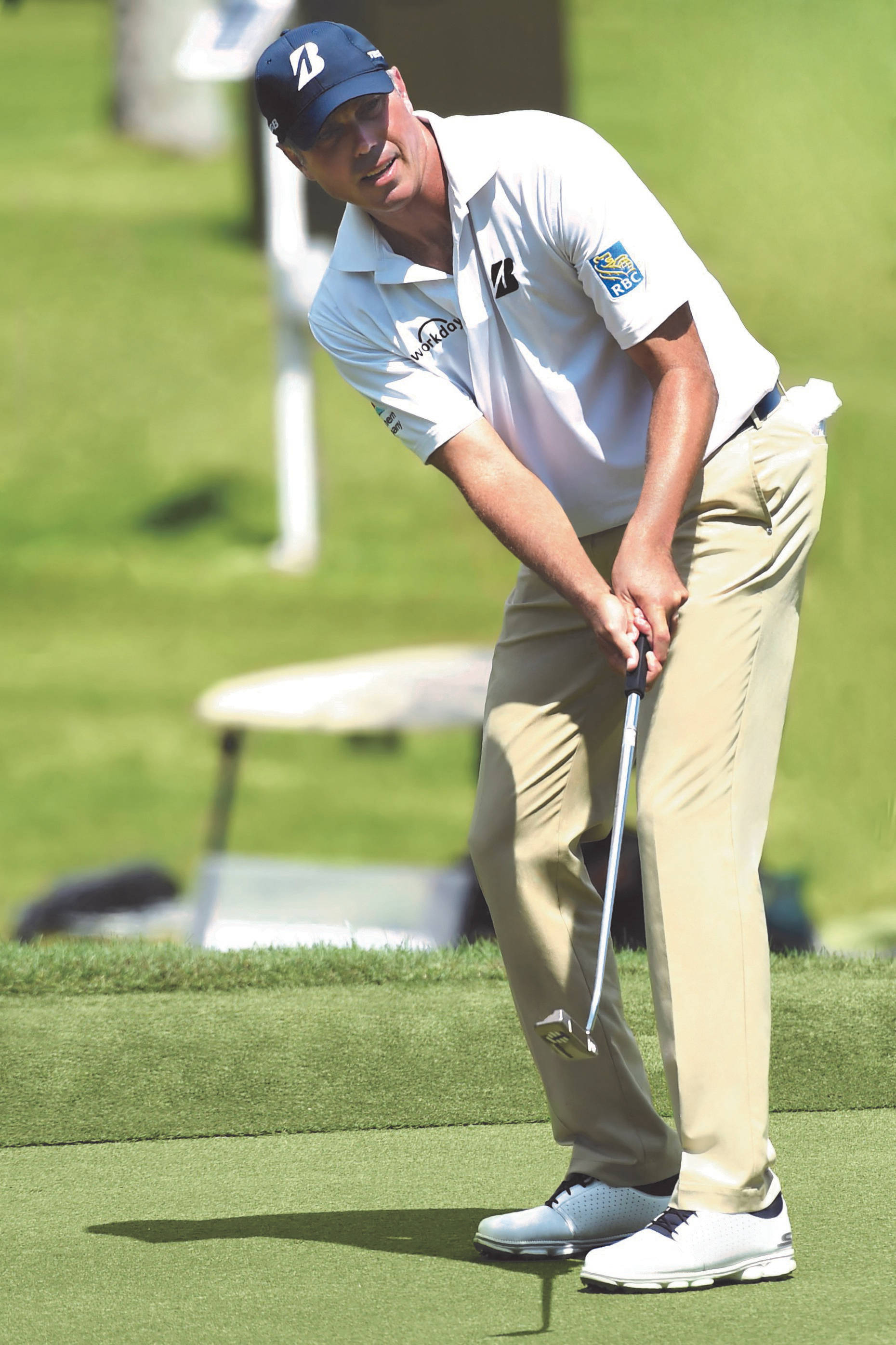 Matt Kuchar, golf club, white shirt, 2K Phone Wallpaper