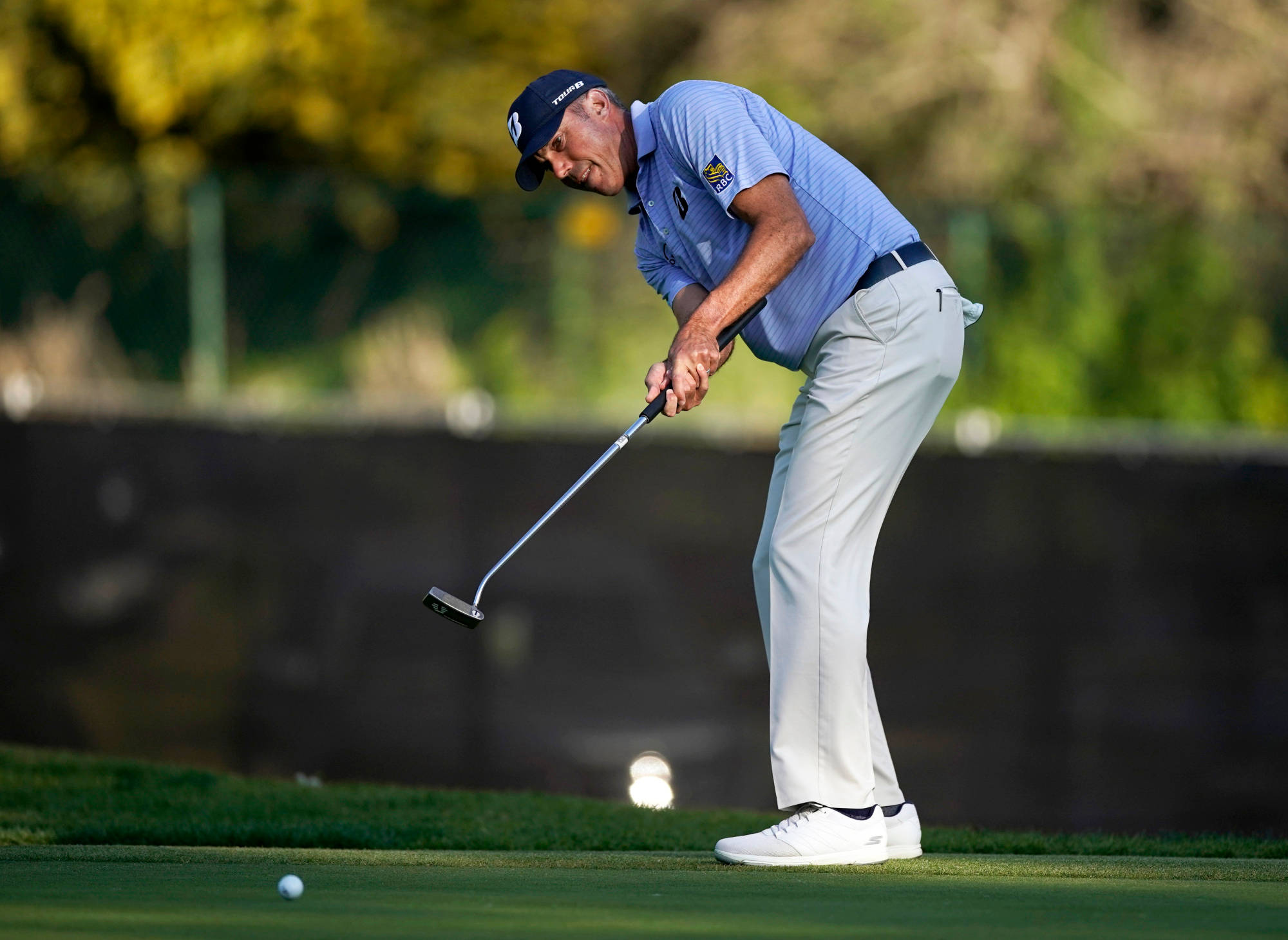 Matt Kuchar, blue shirt, white pants, Full HD Desktop Wallpaper