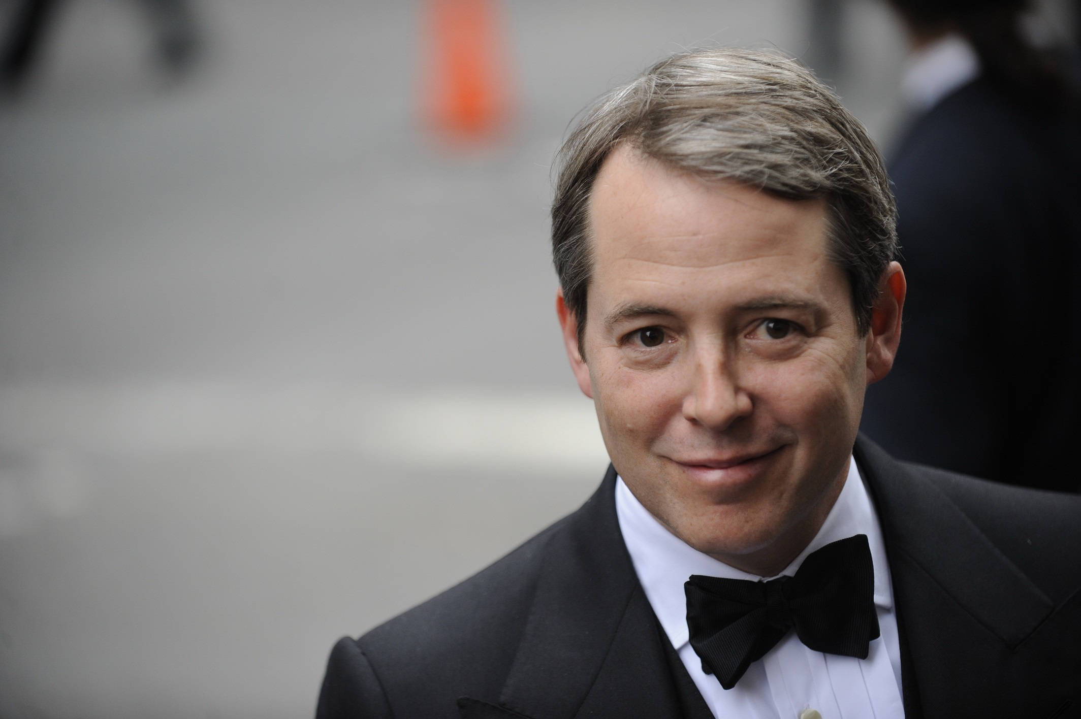 Matthew Broderick, black tuxedo, bow tie, Full HD Desktop Wallpaper