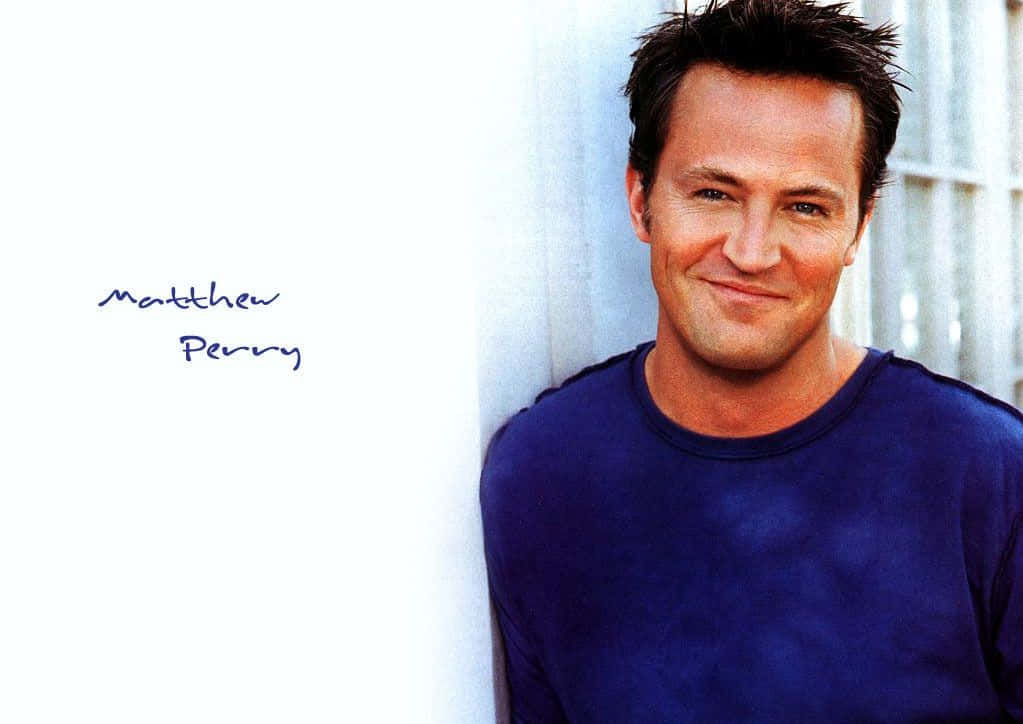 Matthew Perry, blue shirt, bright white wall, SD Desktop Wallpaper