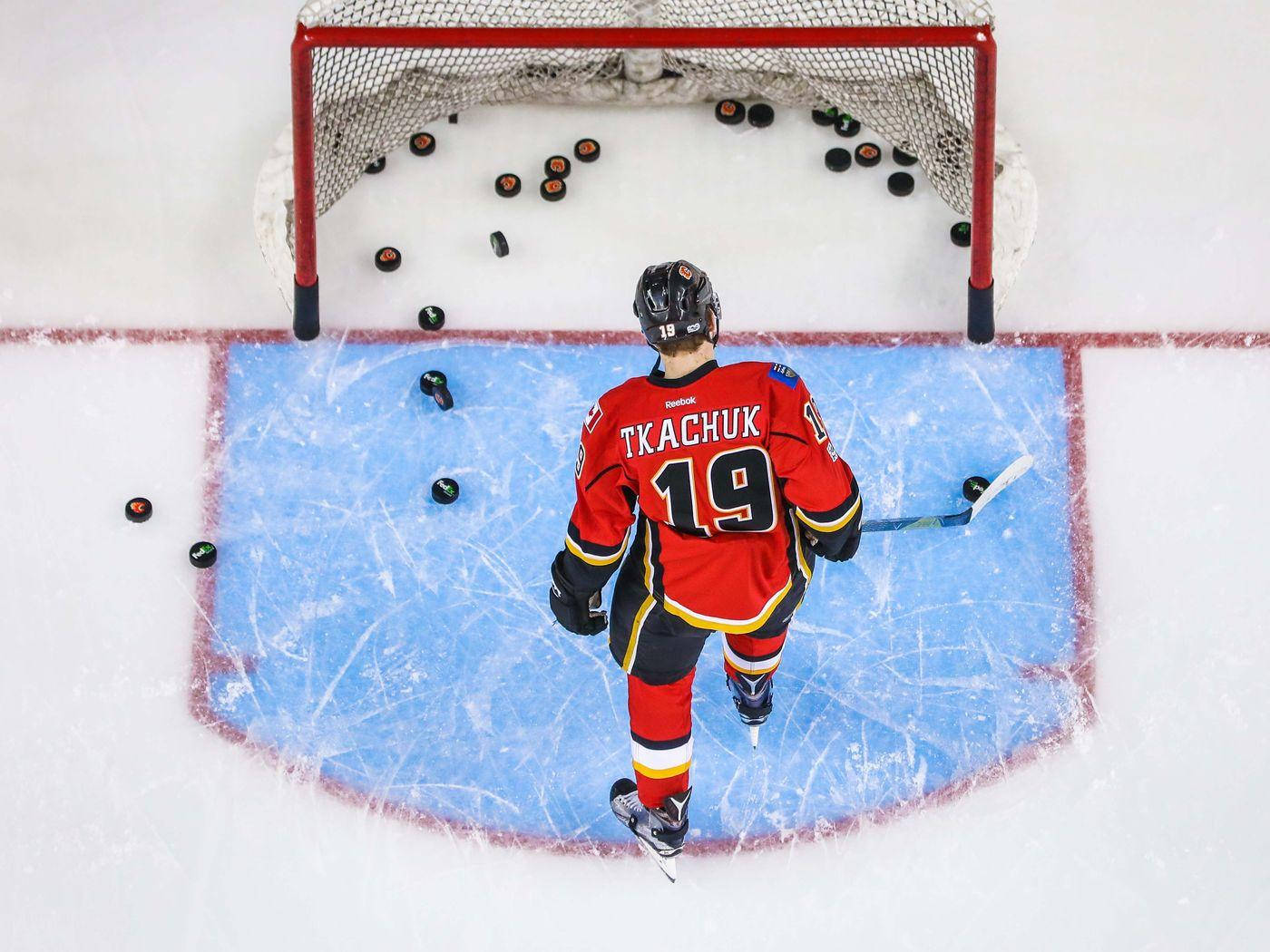 Matthew Tkachuk, red jersey number 19, ice rink, HD Desktop Wallpaper