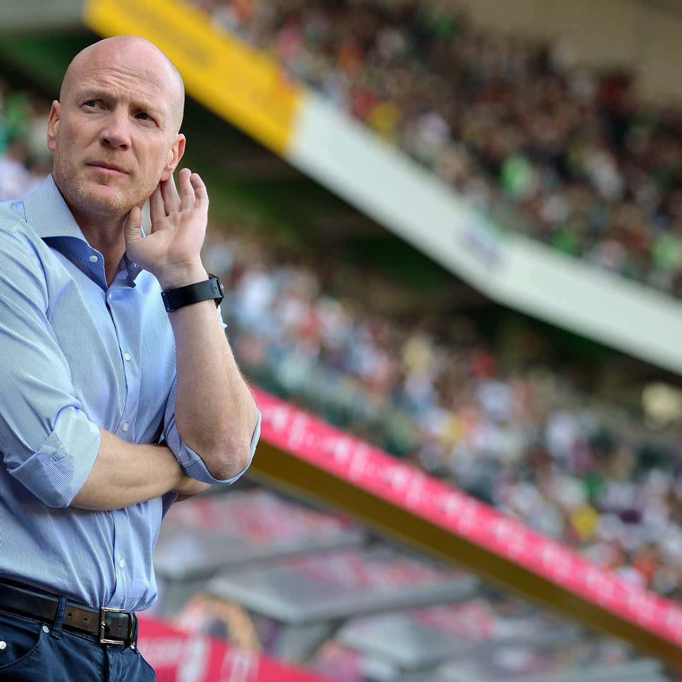Matthias Sammer, blue shirt, crowded stadium, HD Desktop Wallpaper