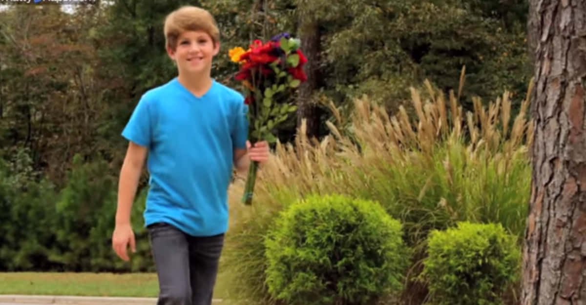 Matty B, blue shirt, colorful bouquet of flowers, SD Desktop Wallpaper