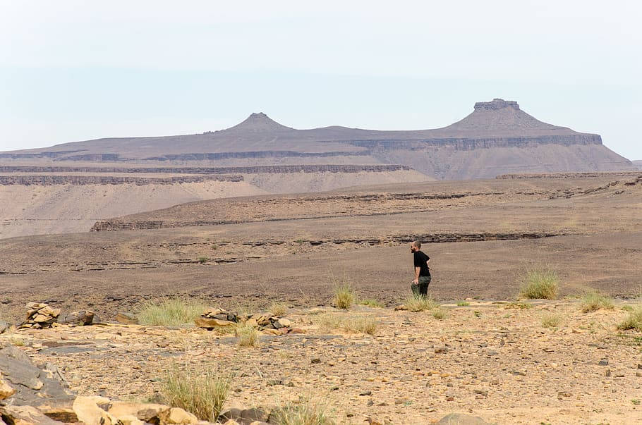 Mauritania, dry lands, arid desert landscape, SD Desktop Wallpaper