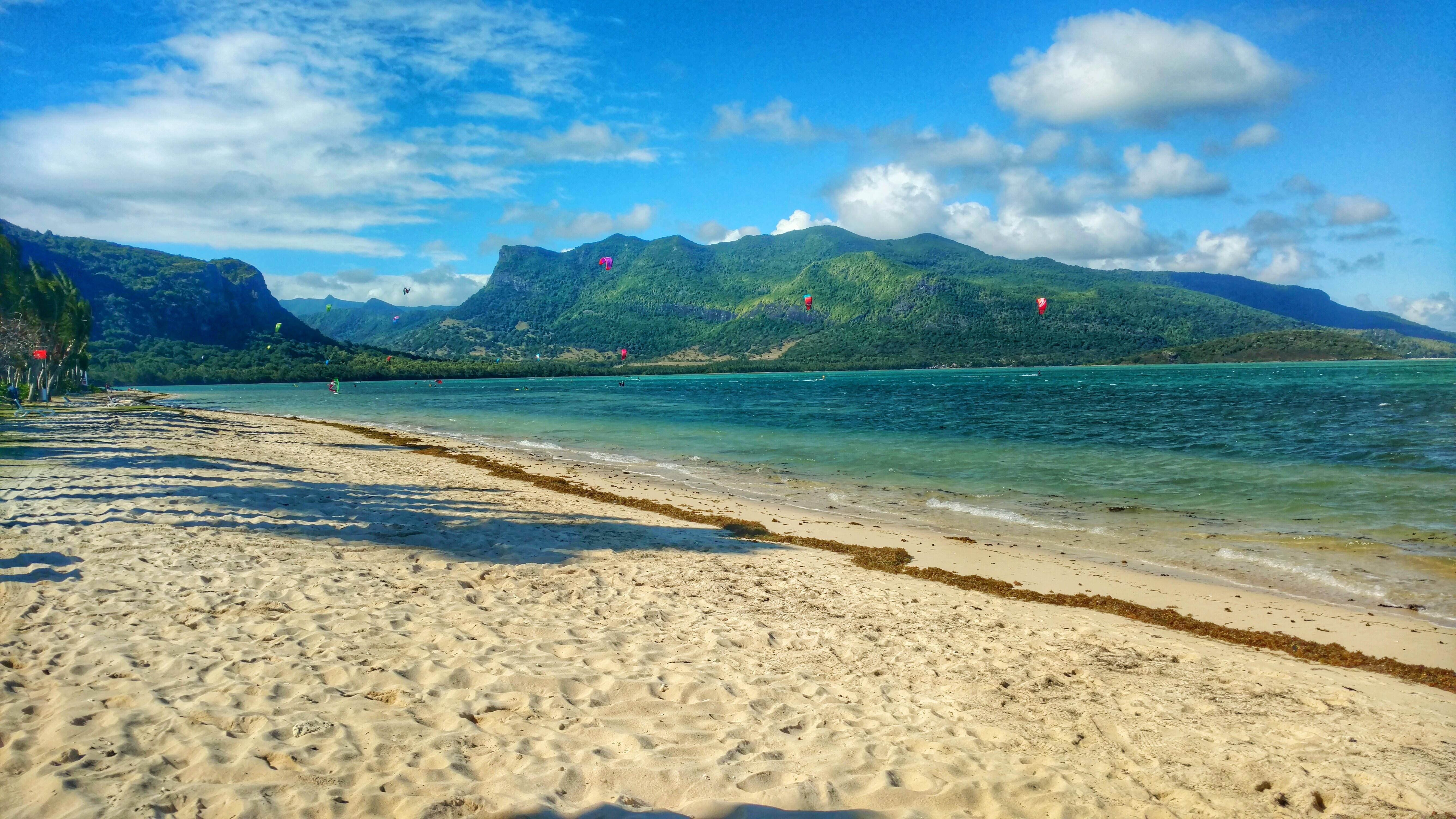 Mauritius, golden sand, turquoise water, 5K Desktop Wallpaper