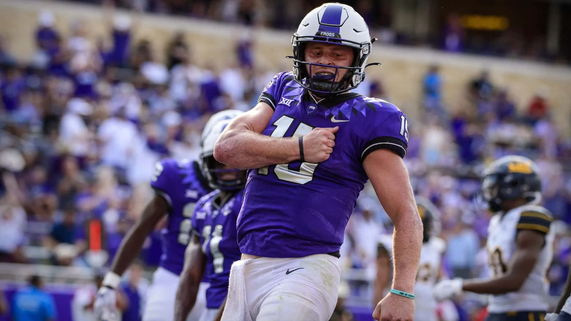 Max Duggan, T C U, purple jersey, Full HD Desktop Wallpaper