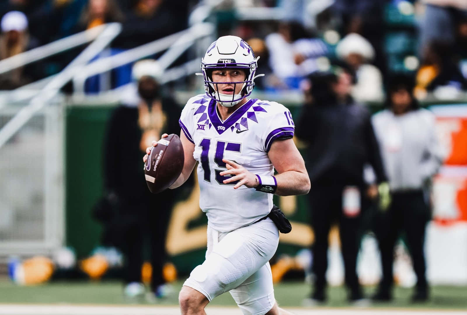 Max Duggan, T C U, quarterback, HD Desktop Wallpaper